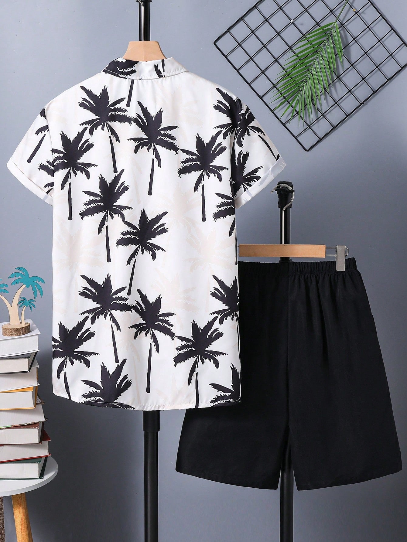 2pcs/Set Teen Boy Palm Trees Printed Short Sleeve Shirt And Shorts For Vacation