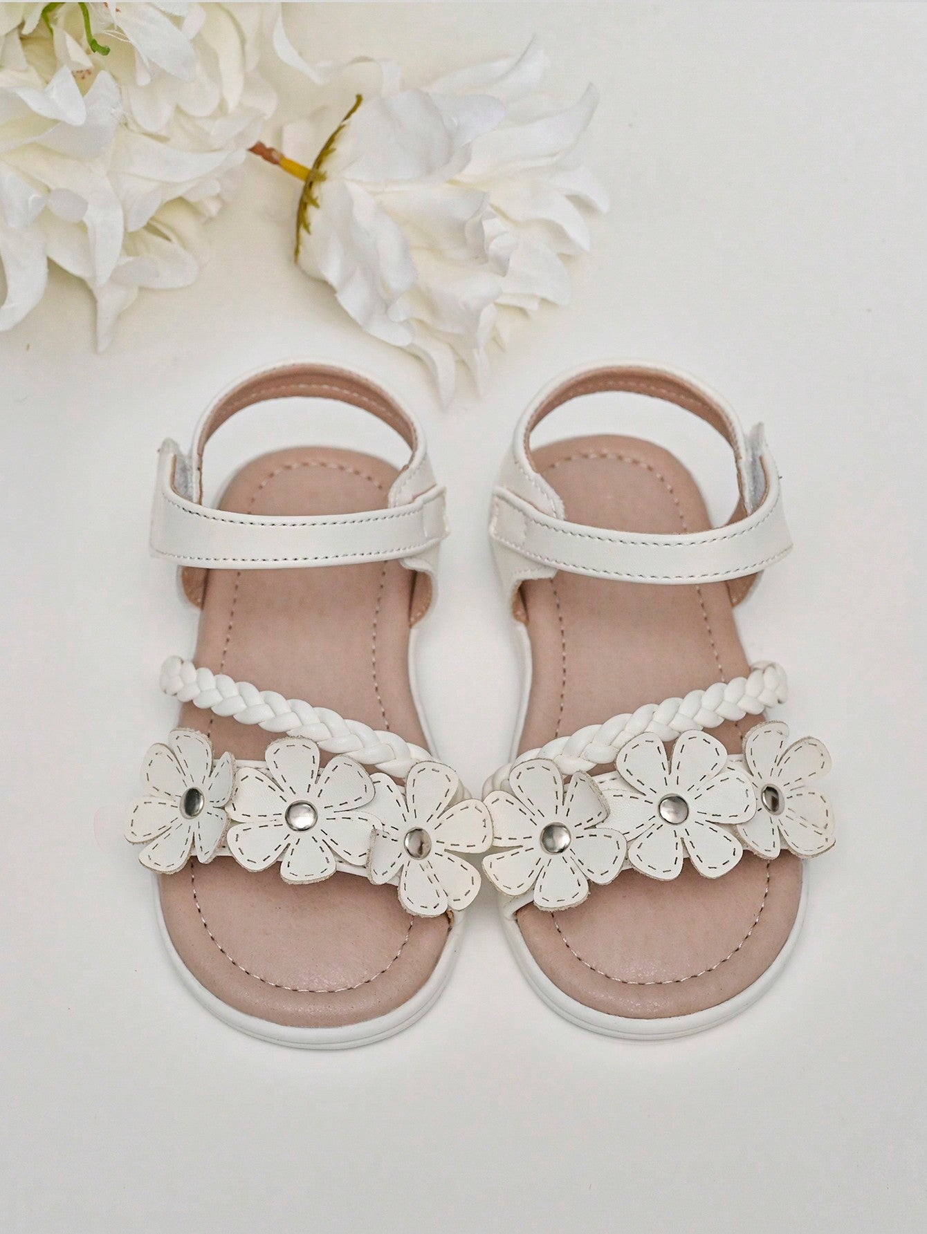 Comfortable And Versatile Woven Flat Sandals With Flowers For Middle-Aged And Older Girls