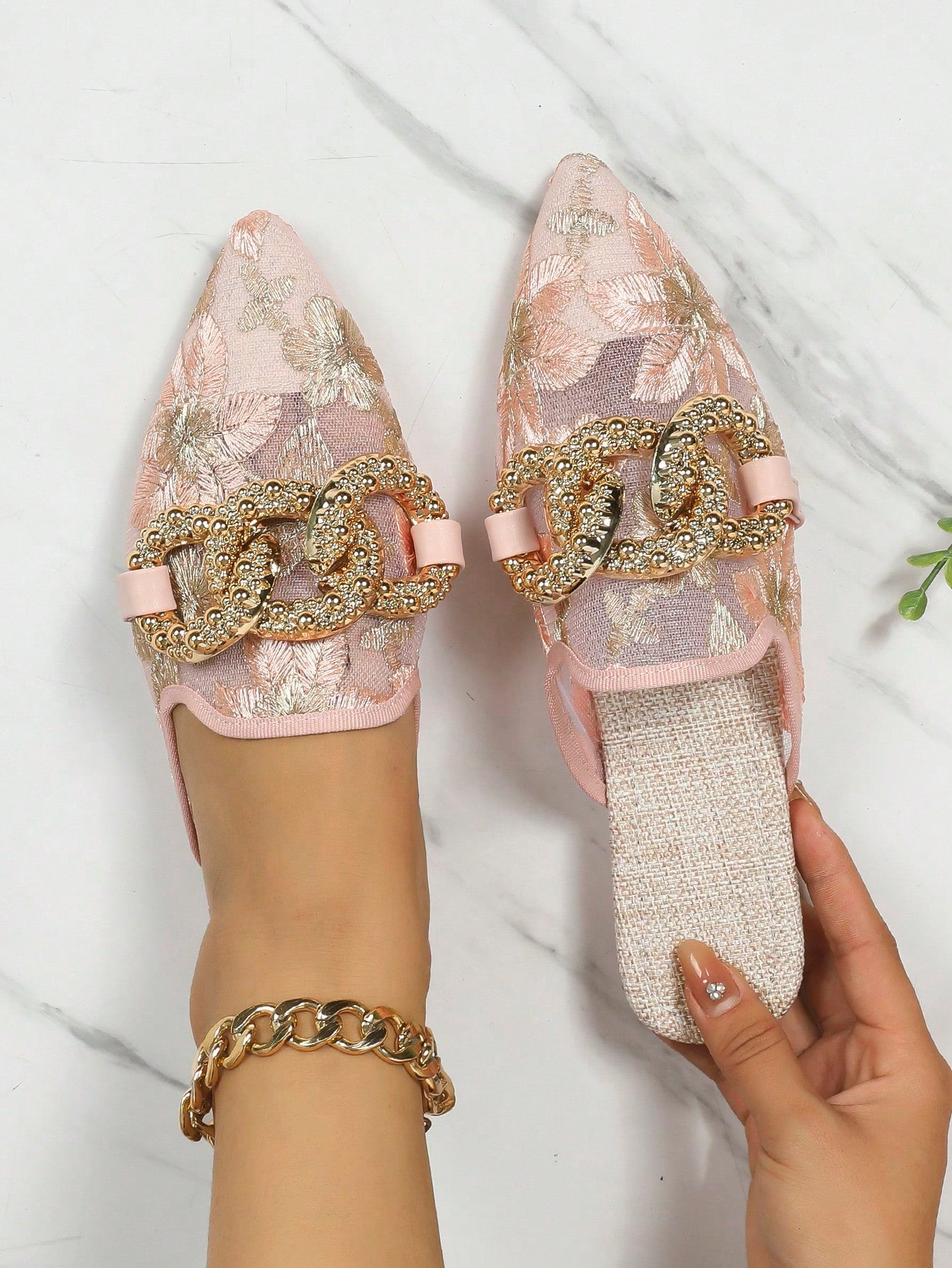 Women Elegant Spring/Summer Flat Pointed Toe Light Pink Suede Mule Sandals With Large Metal Ring Buckle Decoration