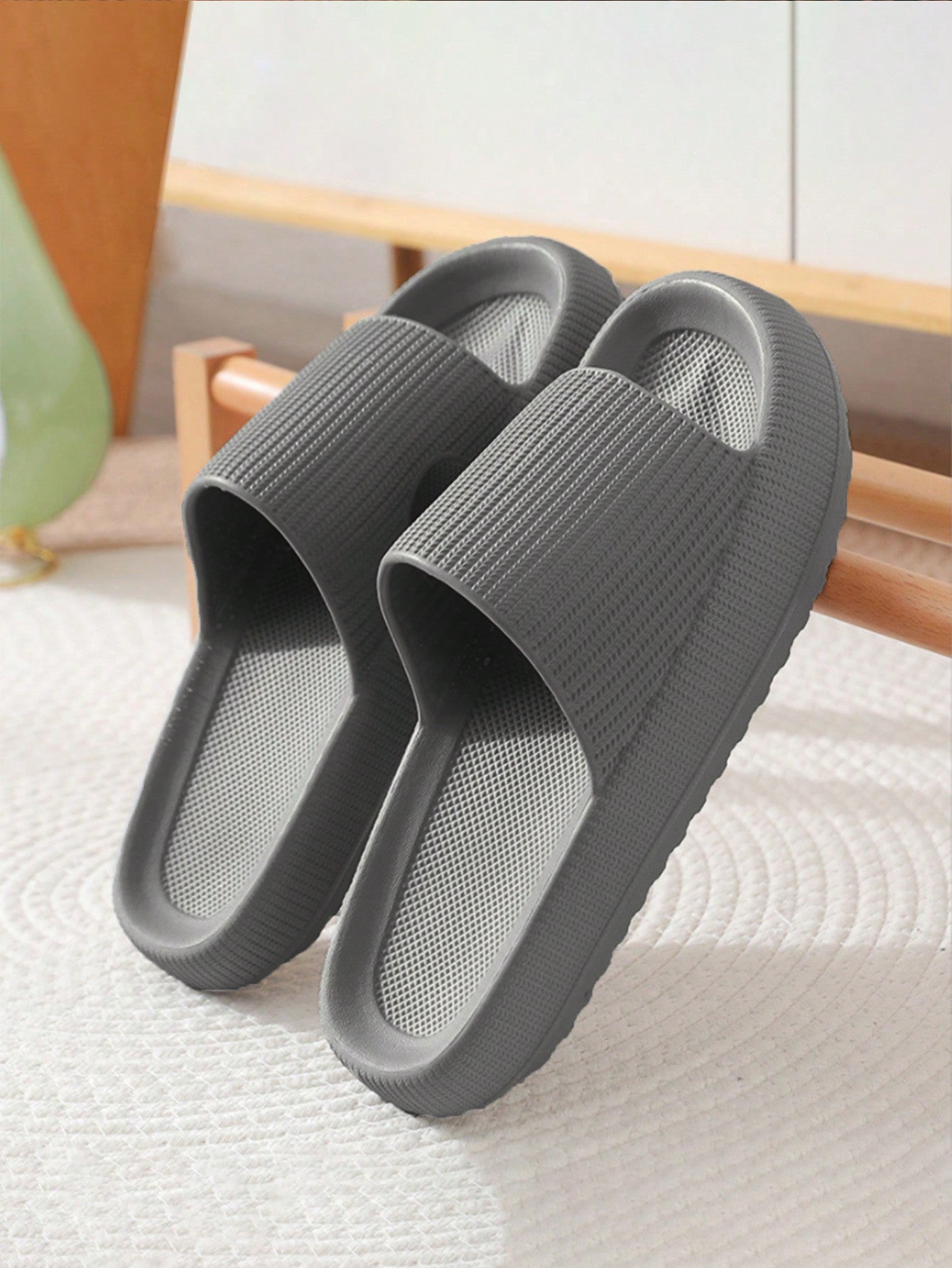 Women's Anti-Slip, Thick-Soled, Wear-Resistant, Eva Material, Indoor Home Slippers