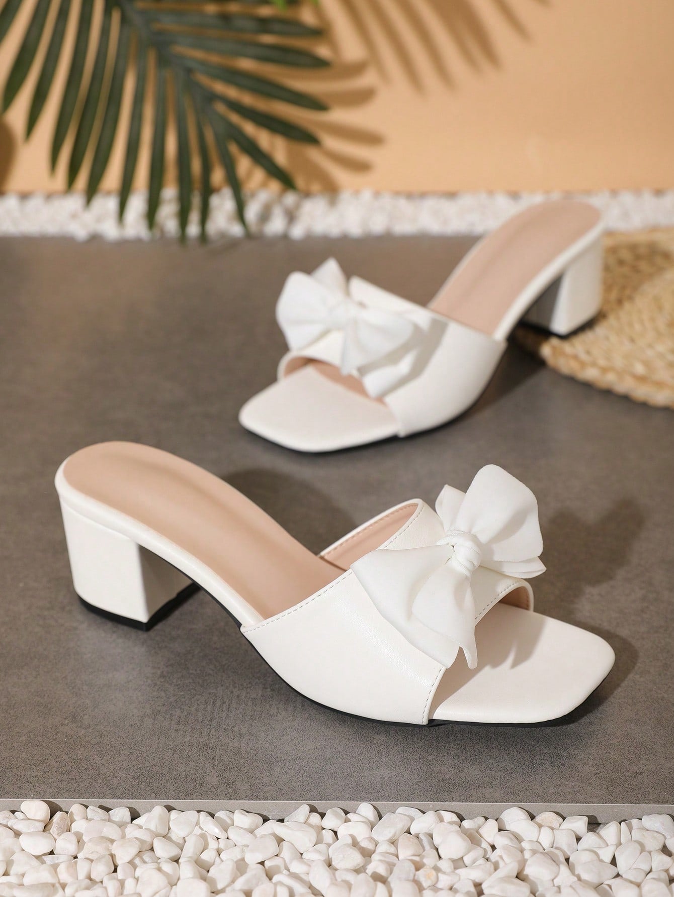 Women Bow Decor Chunky Heeled Mule Sandals, Funky Summer Heeled Sandals