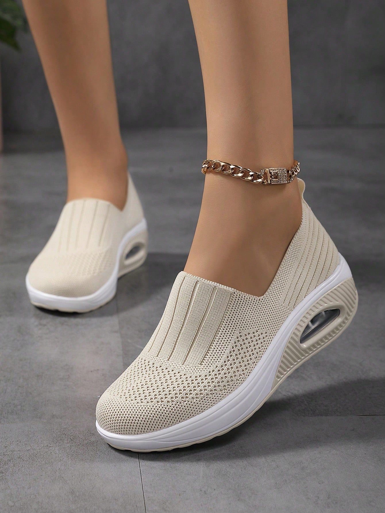 Women Minimalist Slip On Low-top Rocking Shoes, Sporty Outdoor Sneakers