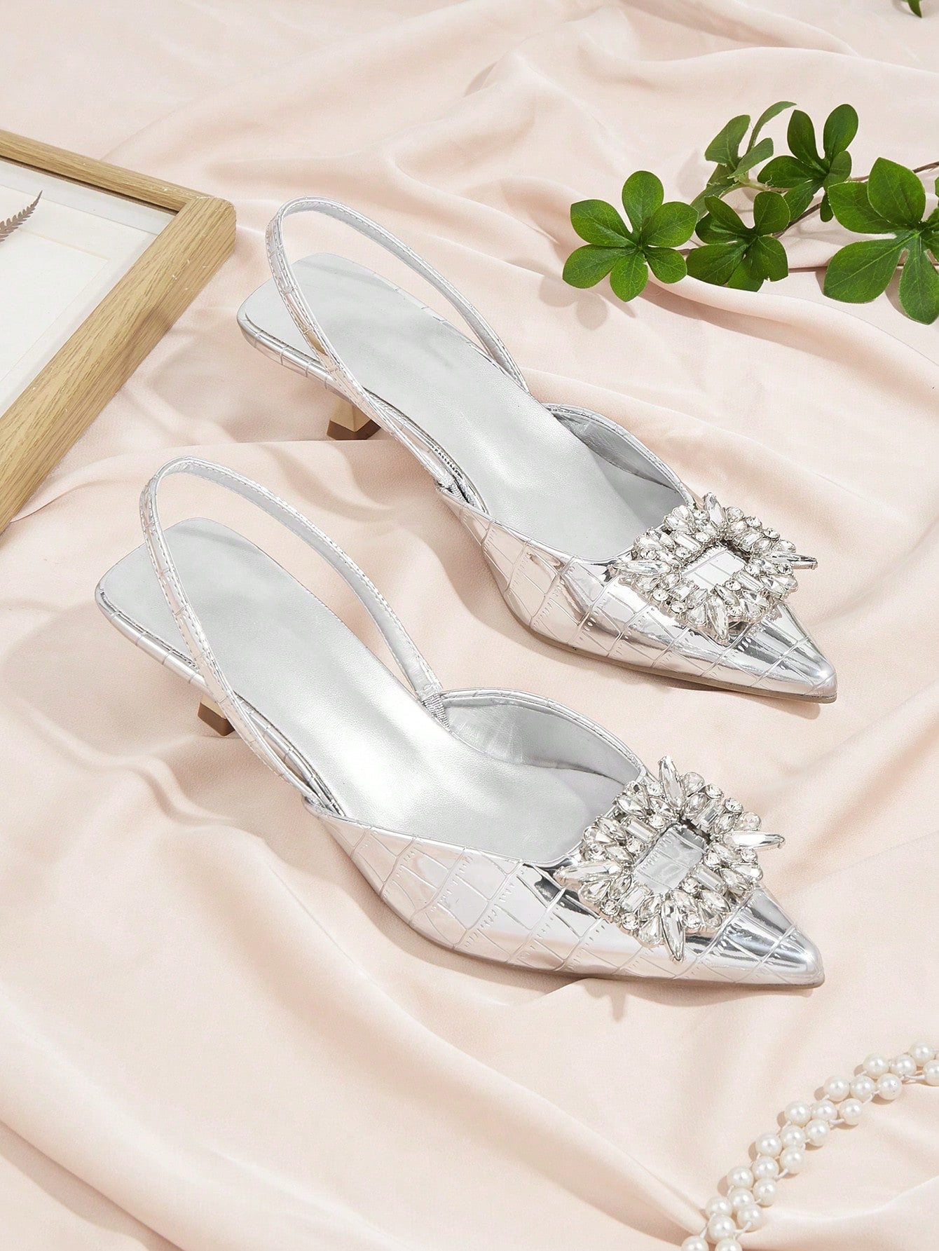 Women Rosy Gemstone Decor Pumps, Point Toe Heeled Slingback Pumps For Party