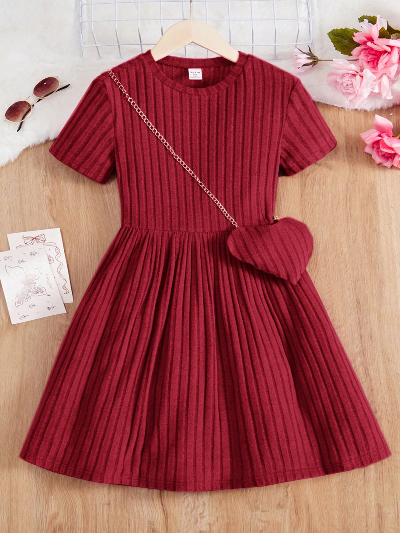 Tween Girl Knitted Solid Color Casual Short Sleeve Dress With Heart Shaped Crossbody Bag