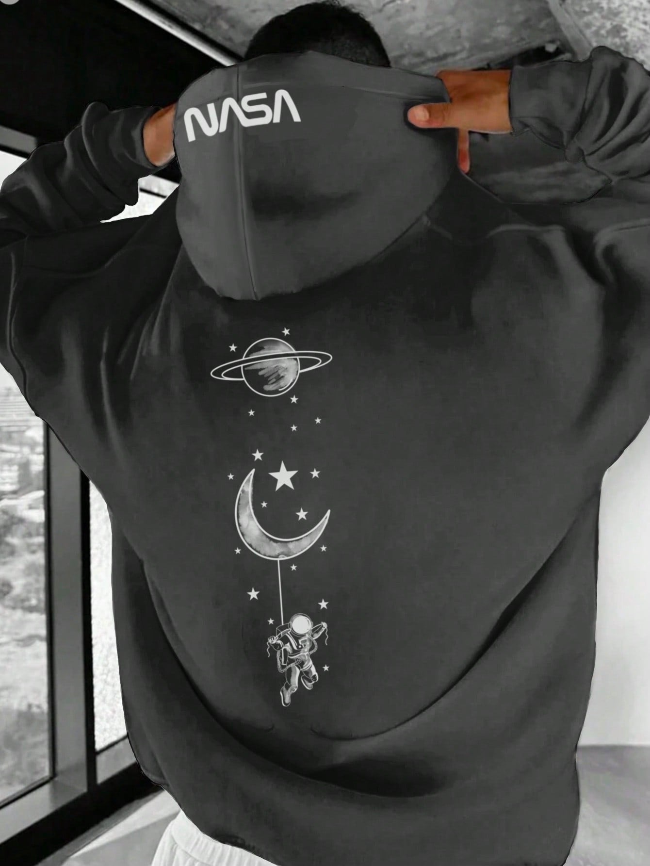 Oversized Men's Moon And Planet Print Hoodie