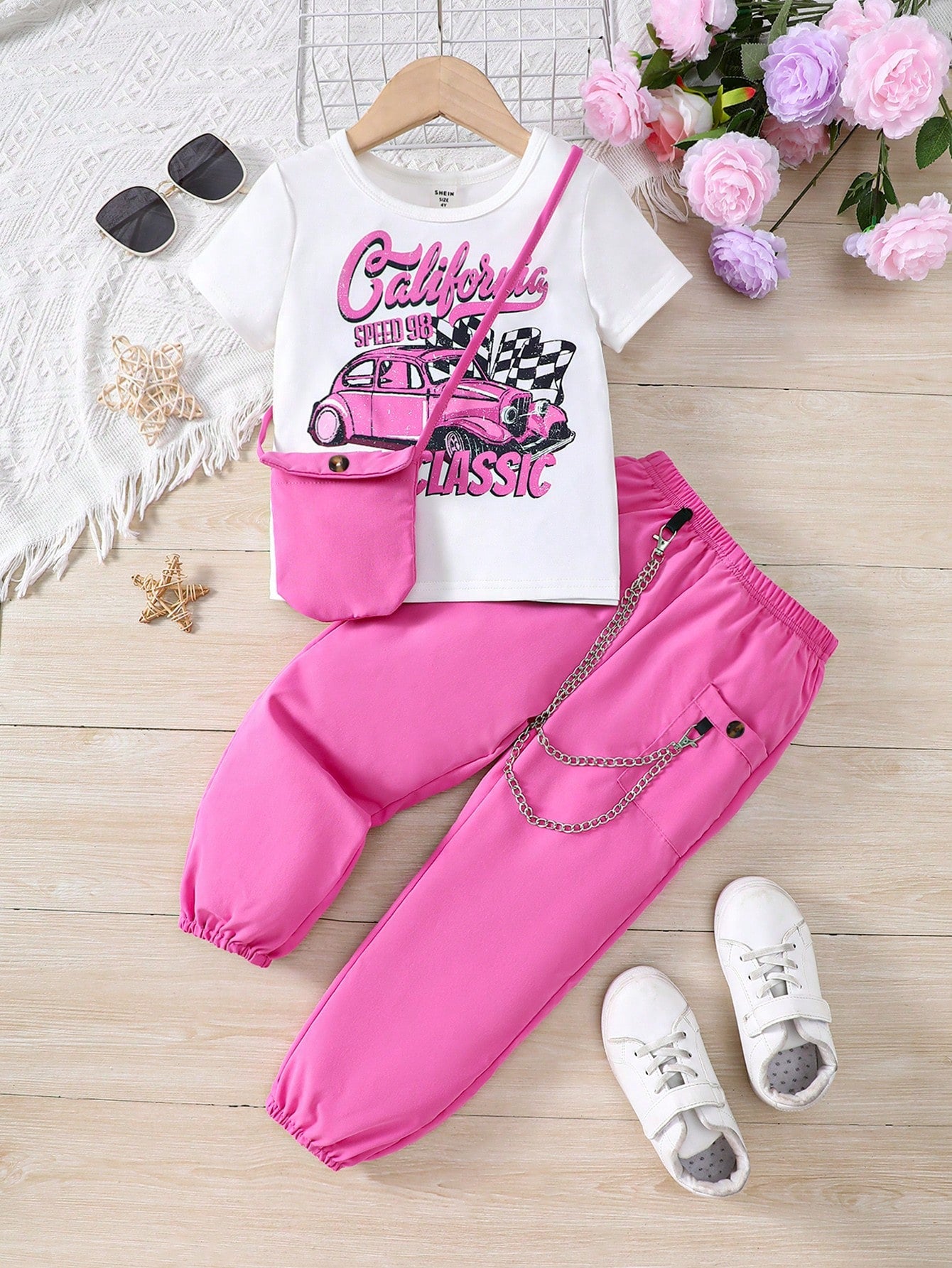 Young Girl Car & Letter Graphic Tee & Pants & Bag