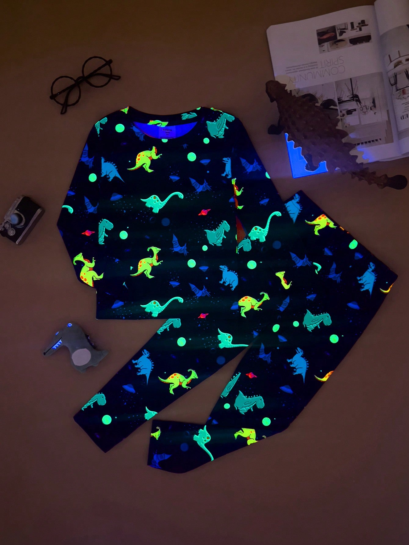 Young Boy Fun Glow-In-The-Dark Dinosaur Patterned Tight Pajama Set