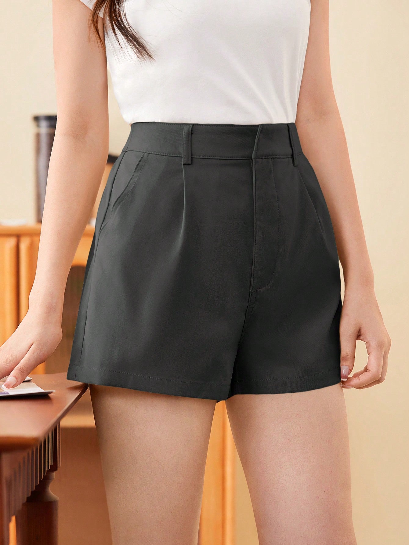 High Waist Plicated Detail Shorts