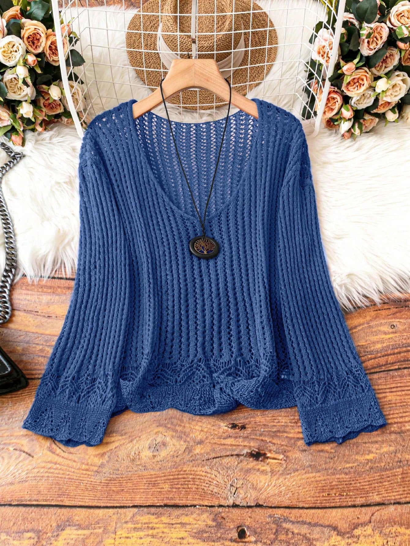 Plus Size Women's Knitted Hollow Out Pullover Sweater