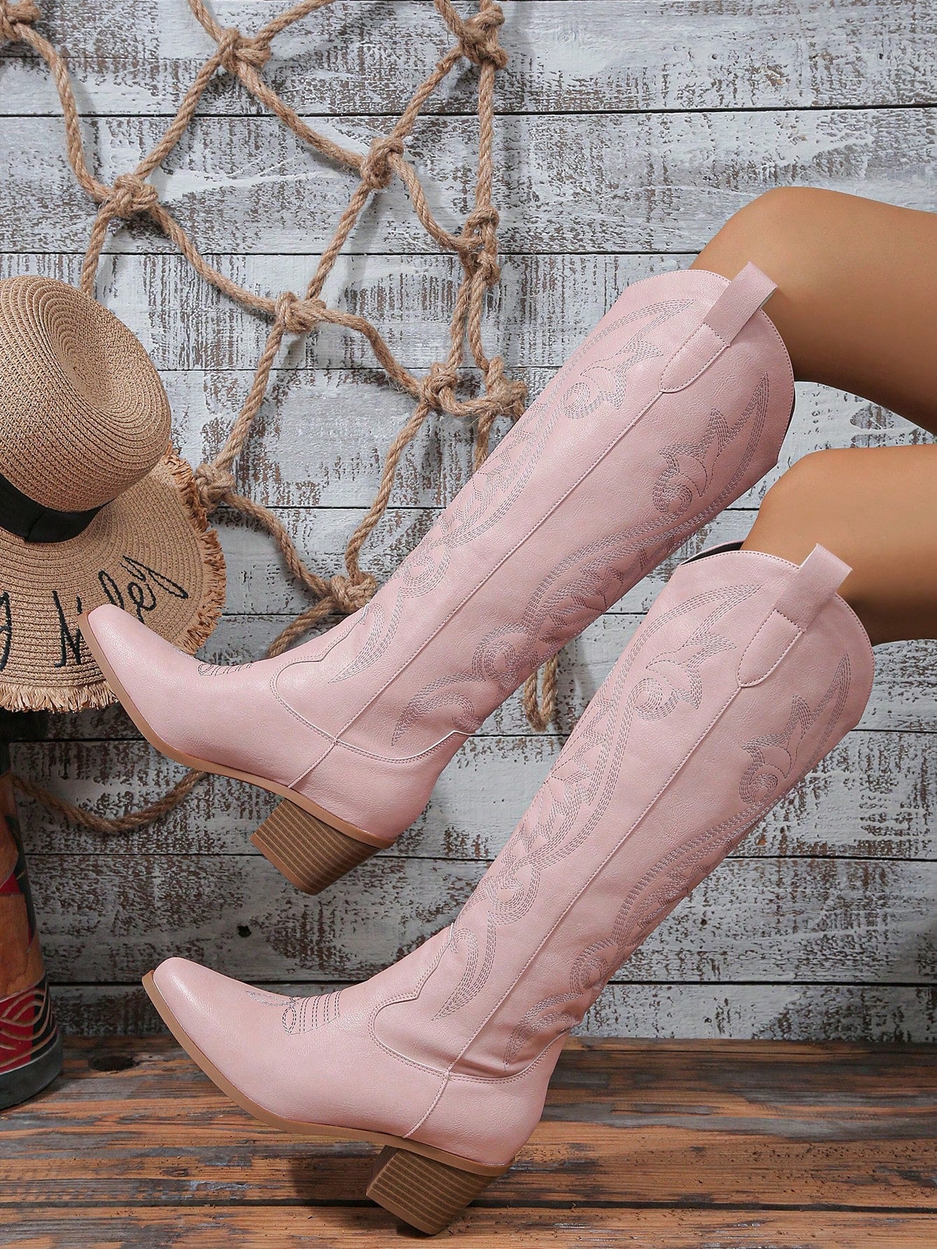 2024 Spring Autumn New Arrival Women's Oversized Fashion Embroidered Knee-High Western Cowboy Boots