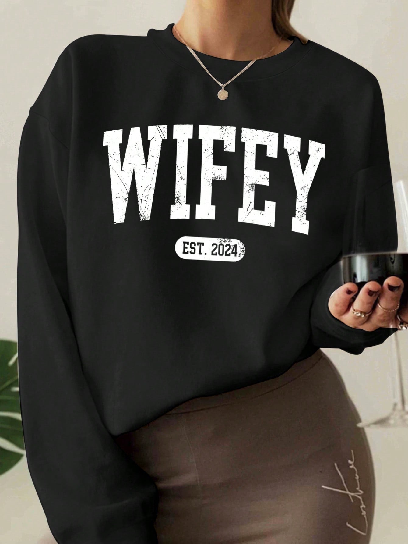 Women's Letter Printed Crew Neck Sweatshirt