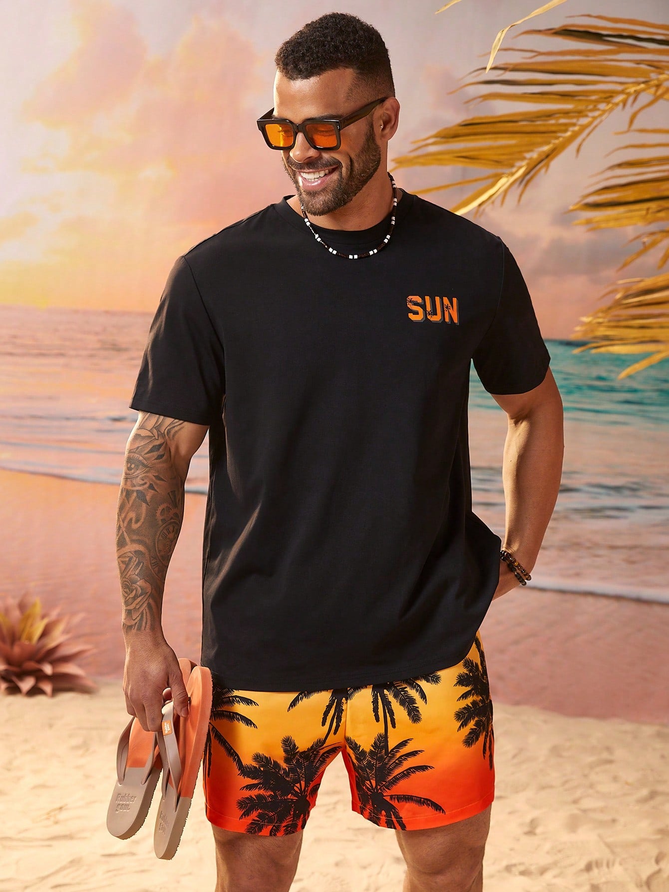 Men's Plus Size Tropical Letter Printed T-Shirt And Shorts Set