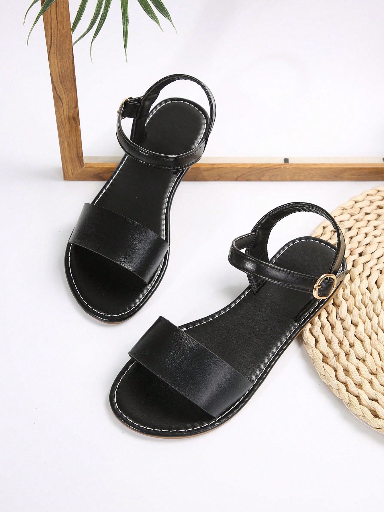 Women Two Tone Ankle Strap Sandals, Artificial Leather Elegant Sandals Outdoor