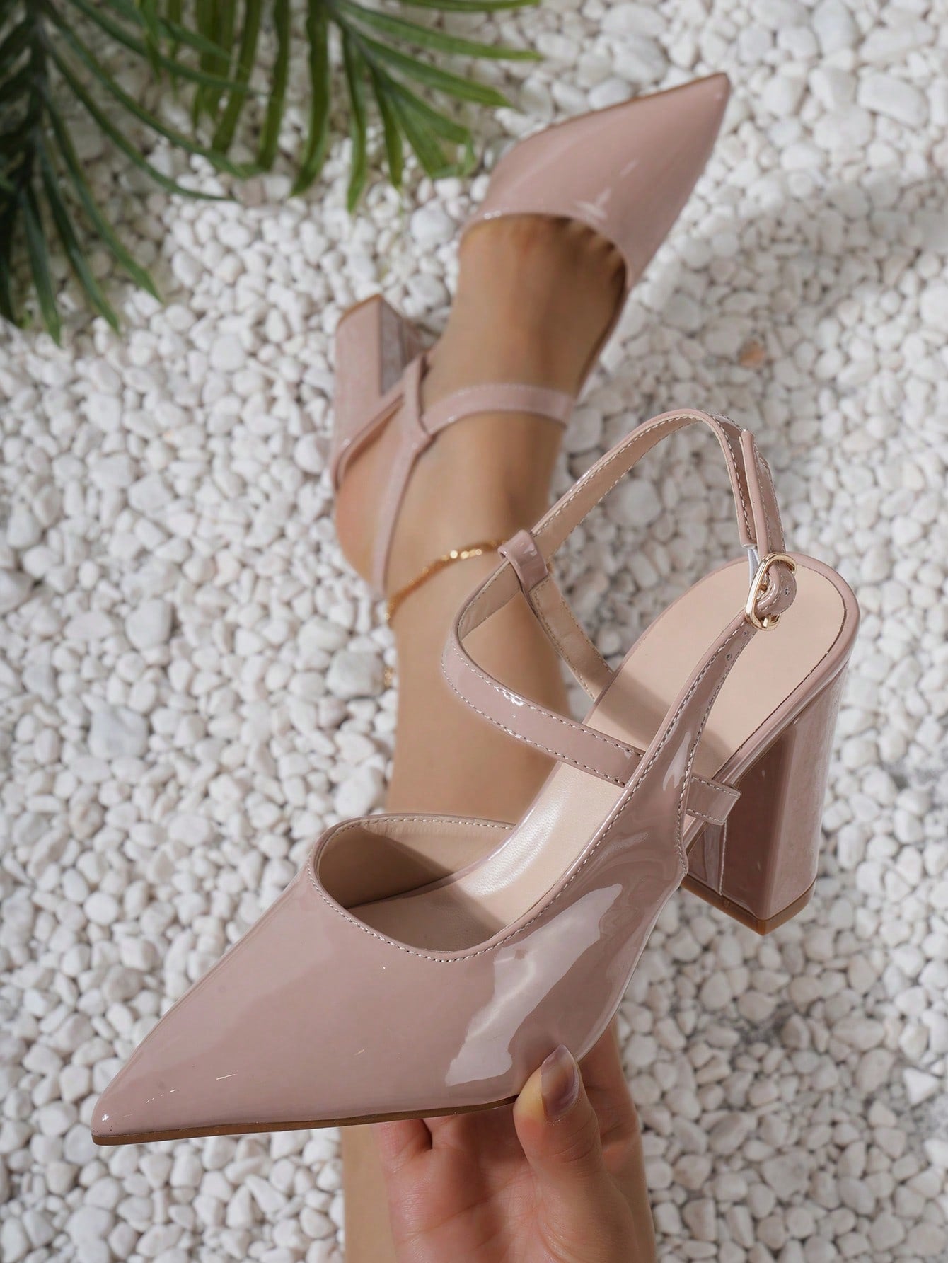 Women's High-Heeled Shoes Pointed Toe Chunky Heel Beige Color Gentle Summer Wind Ankle Strap Design Pumps, 2022 New Arrival