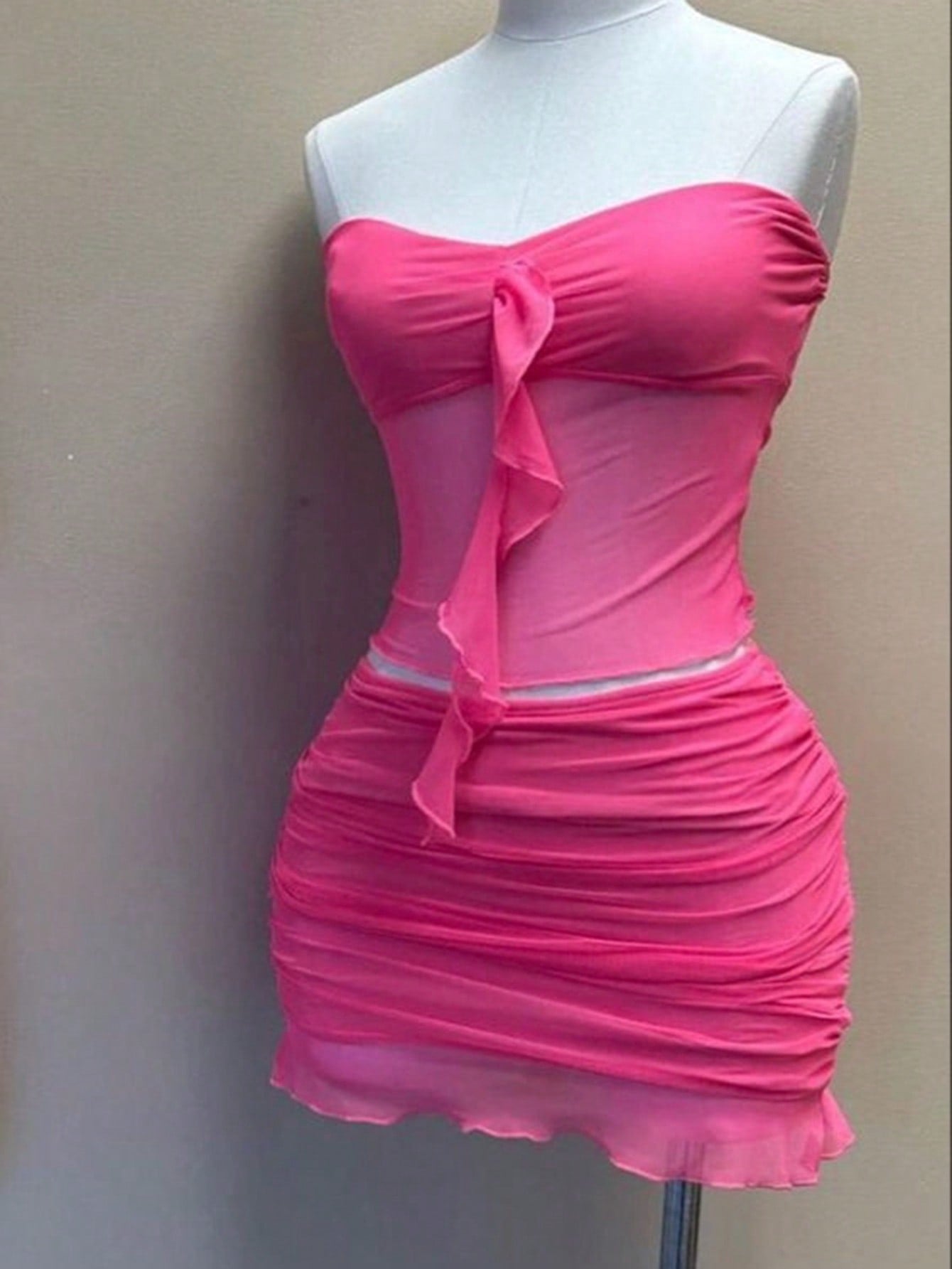 Women's Ruffle Mesh Strapless Top And Bodycon Skirt Set