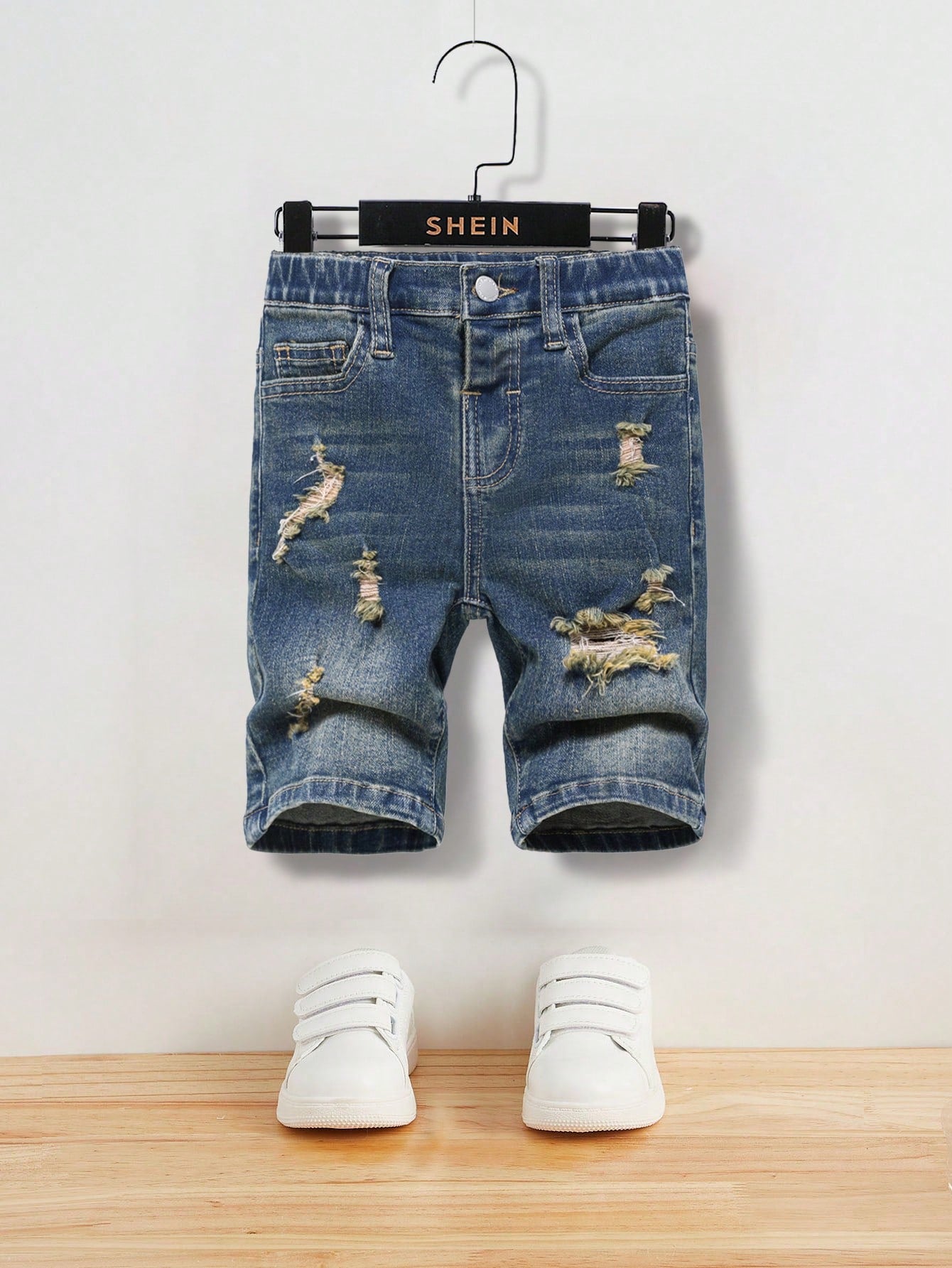 Young Boy Ripped Frayed Vintage Washed Denim Shorts , For Spring And Summer