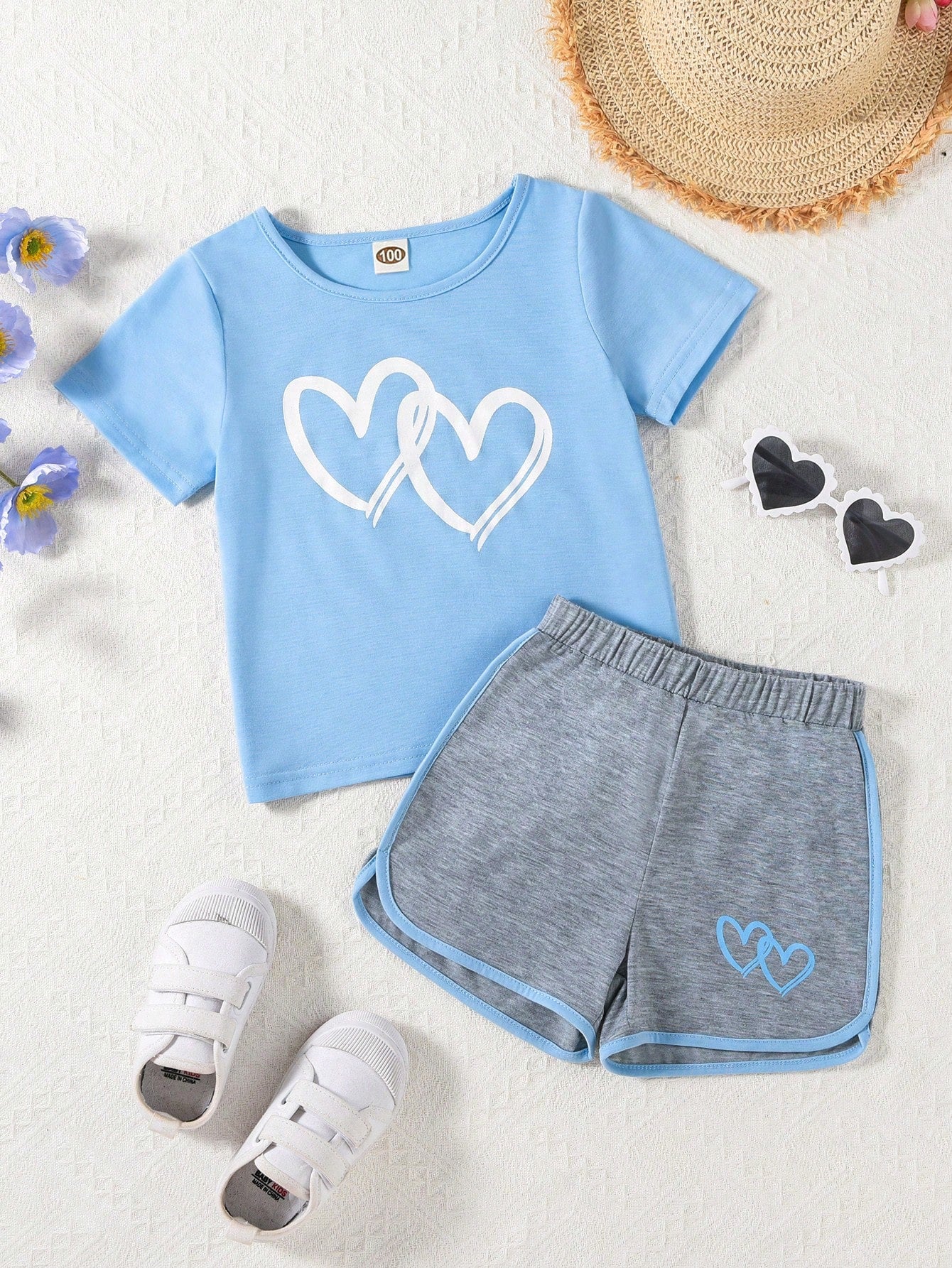 Young Girl Dopamine Heart Print Casual Short Sleeve T-Shirt And Color-Block Hem Shorts Set For Mother Day, Summer