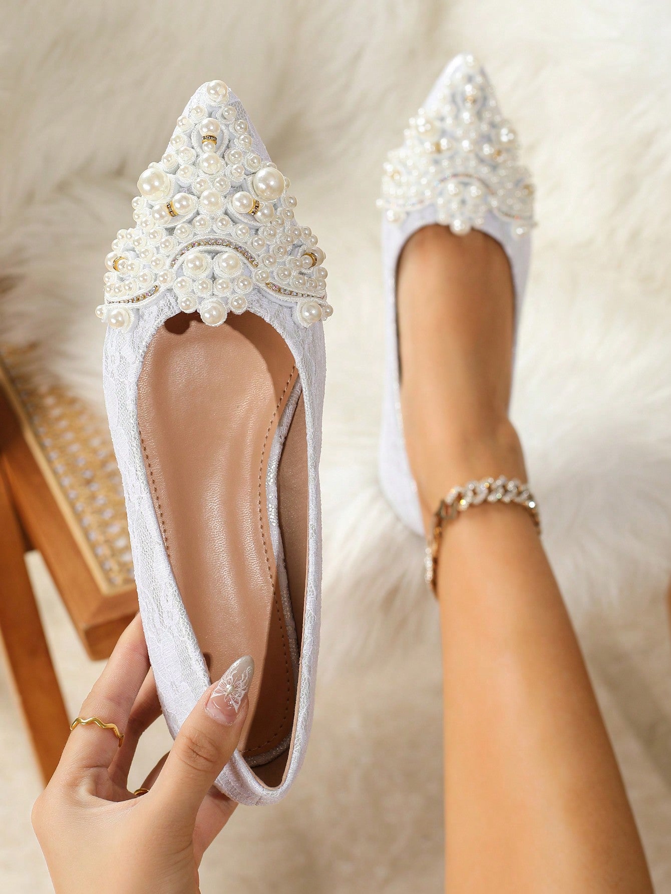 Flat Bridal Wedding Shoes, Low Heel Anti-Slip Comfortable White Beaded Lace Faux Pearls Flats For Bridesmaids