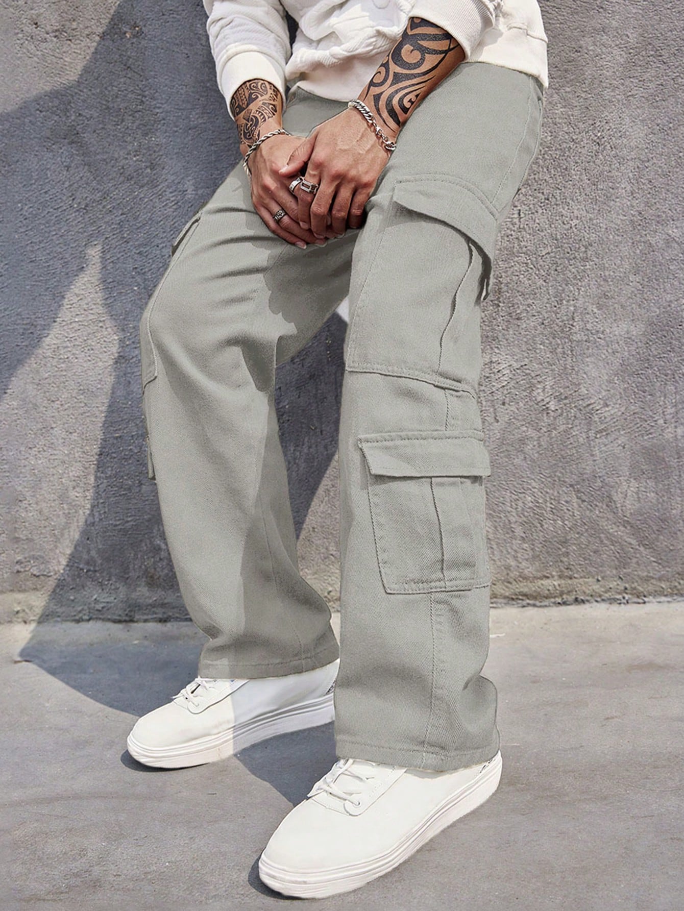 Men Flap Pocket Side Cargo Jeans