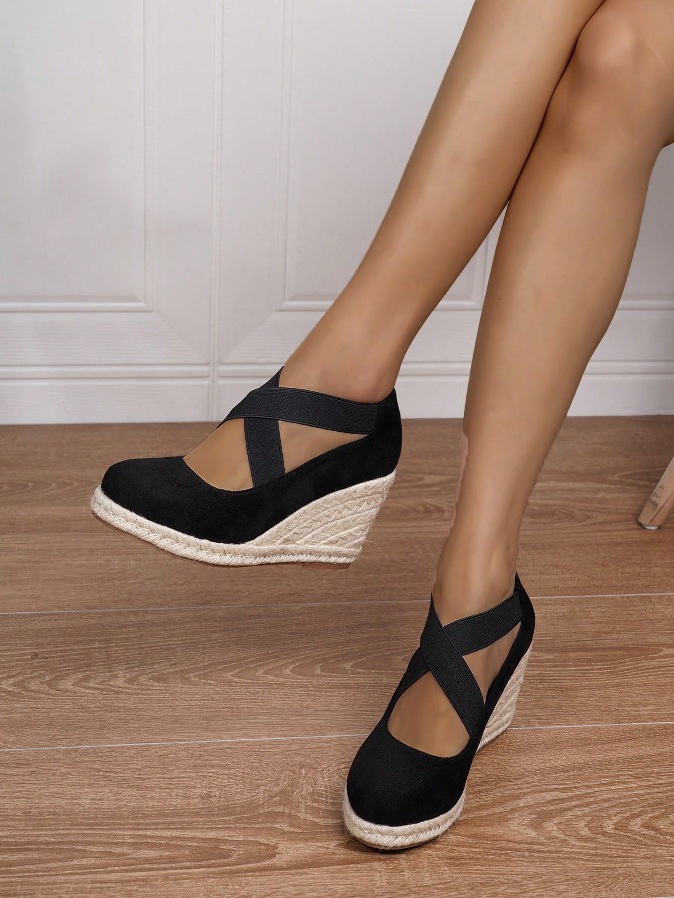 Women's Comfortable Slip-Resistant Buckle Strap Round-Toe Wedge Heel Platform Shoes, Spring/Summer