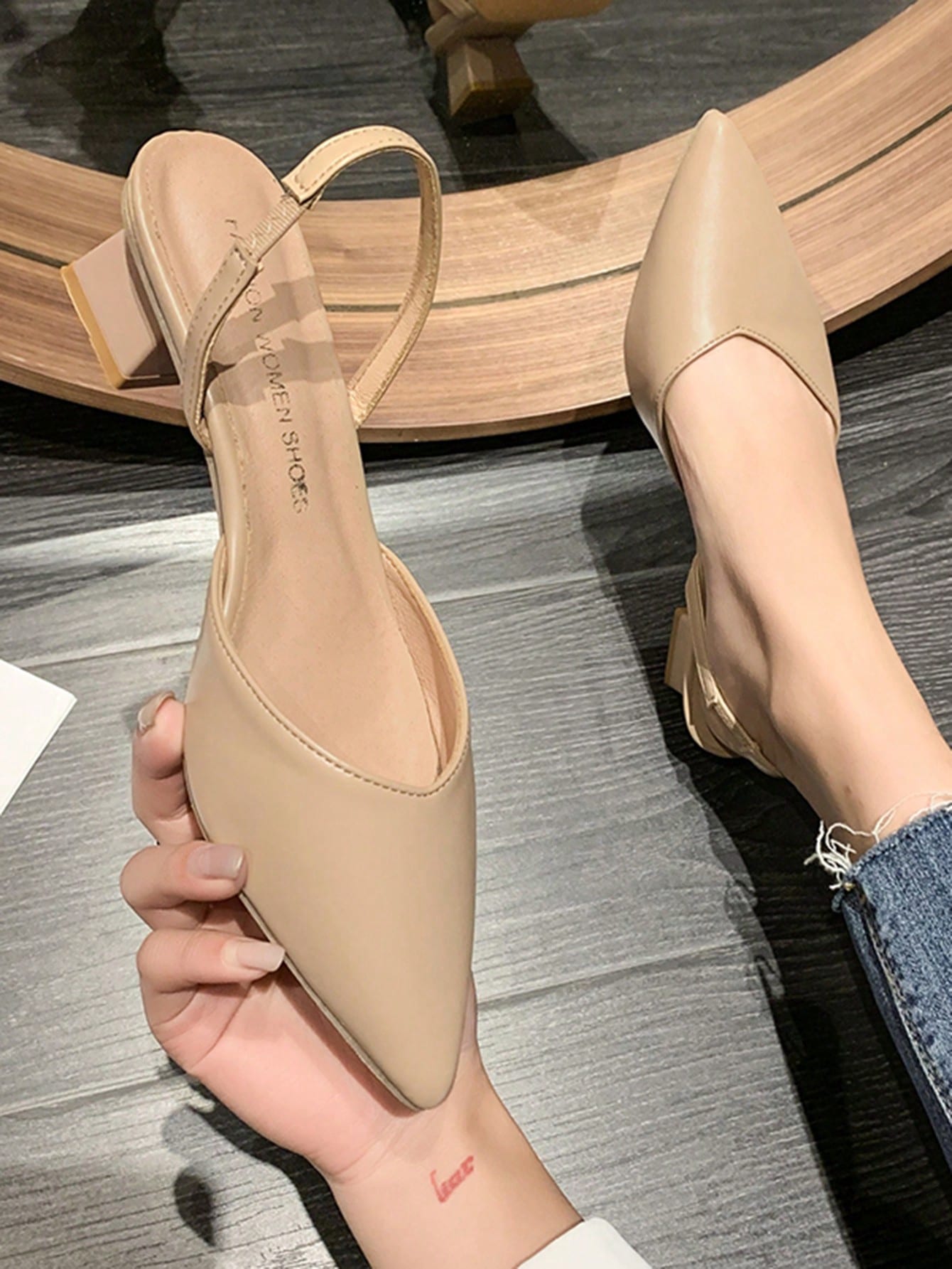 Women's Leisure Pointed Toe Chunky Heeled Slingbacks With Elastic Band Pumps