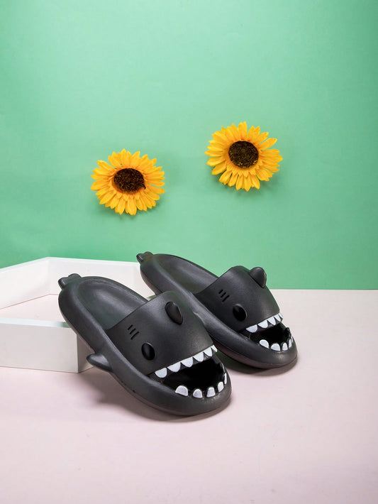 1pair Children's Fashionable Cartoon Shark Holed Shoes, Round Toe, Anti-Slip, High Elasticity Gardening Shoes, Beach Shoes