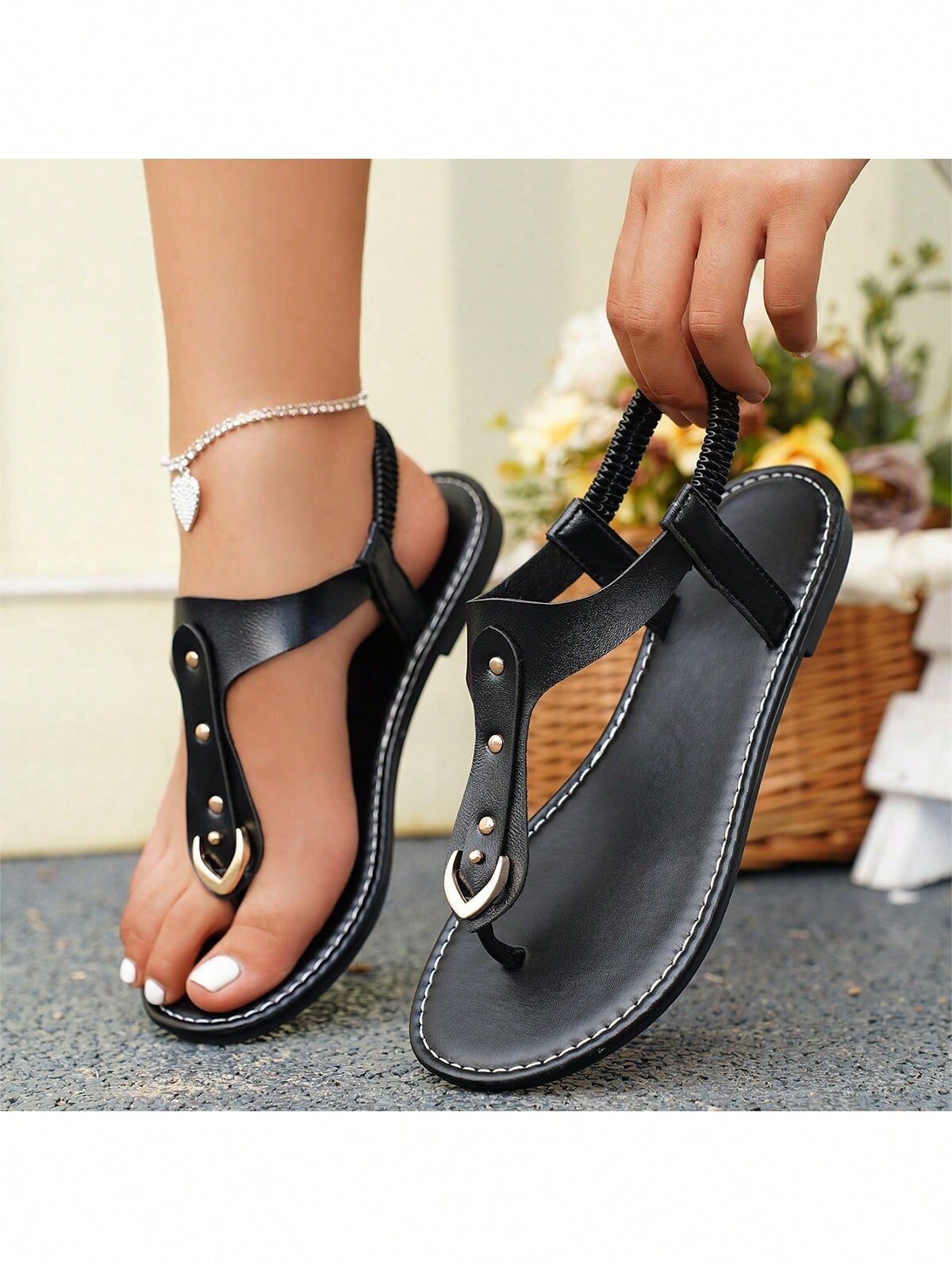 Women's Elastic Round Toe Flat Sandals With Studs On The Back, Hollow Out Toe Slippers, Outdoor Flat Slides