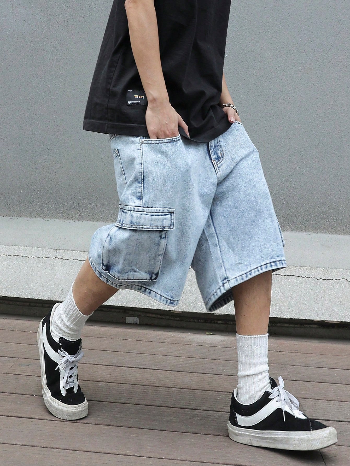 Men's Fashionable And Versatile Denim Shorts With Pockets