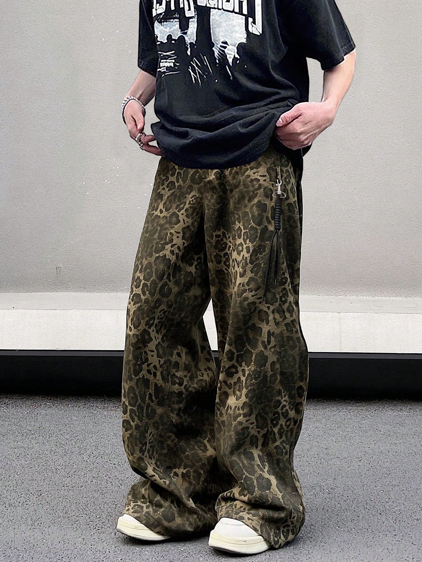 Men's Leopard Print Pants Oversize Long Camo Cargo Graphic Army Green Going Out