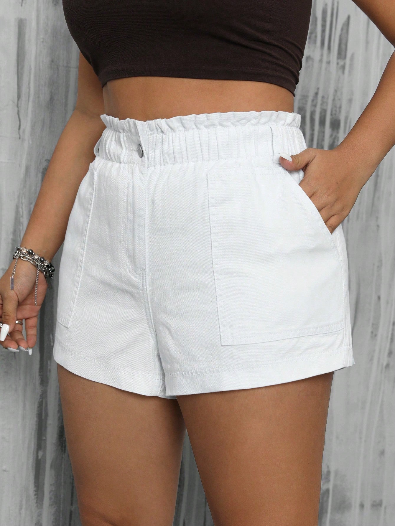 Plus Size Elastic Waist Slanted Pocket Cuffed Denim Shorts