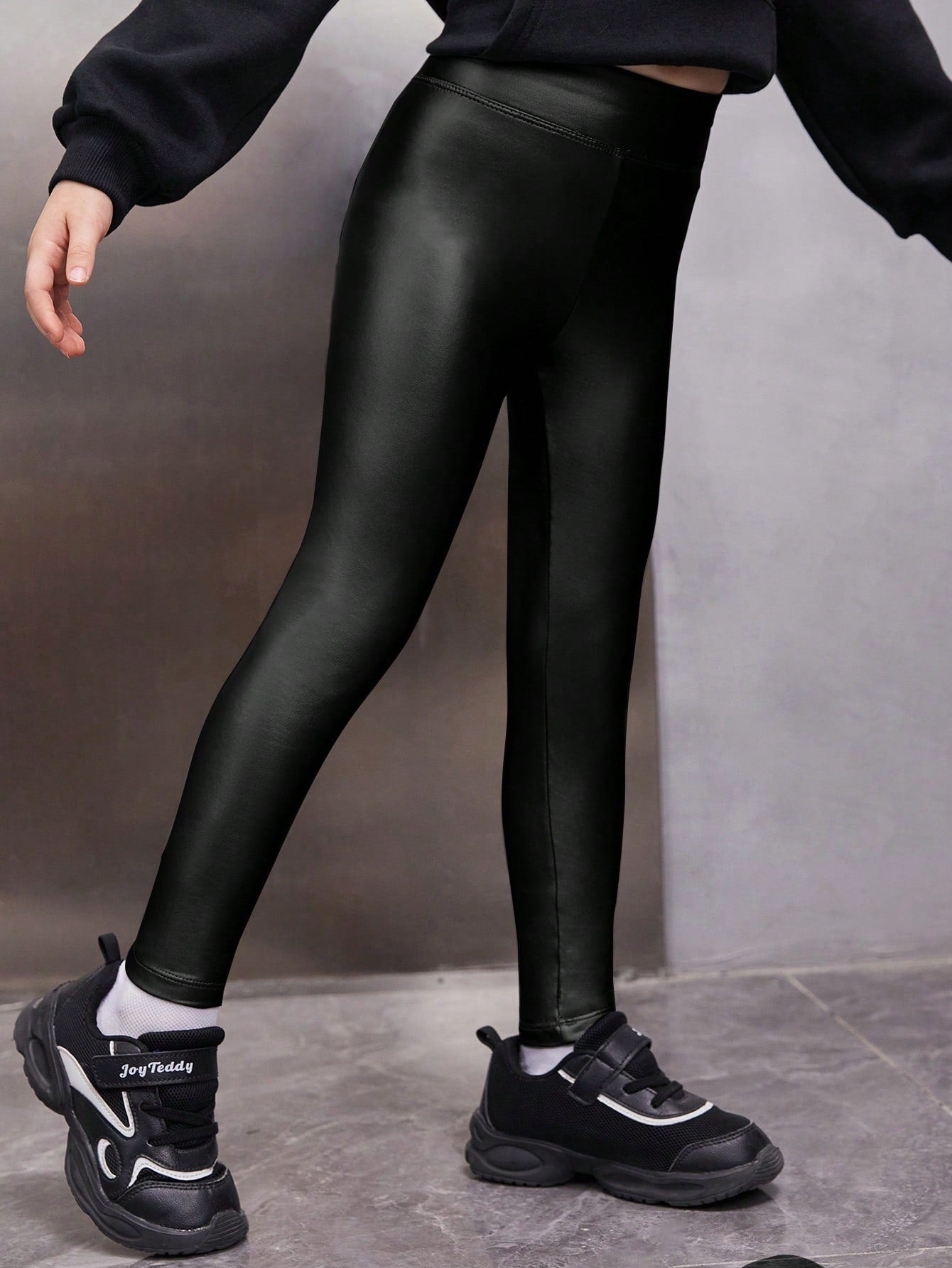 Young Girl Sports Street Wear Pu Leather Clean Color High Stretch Leggings