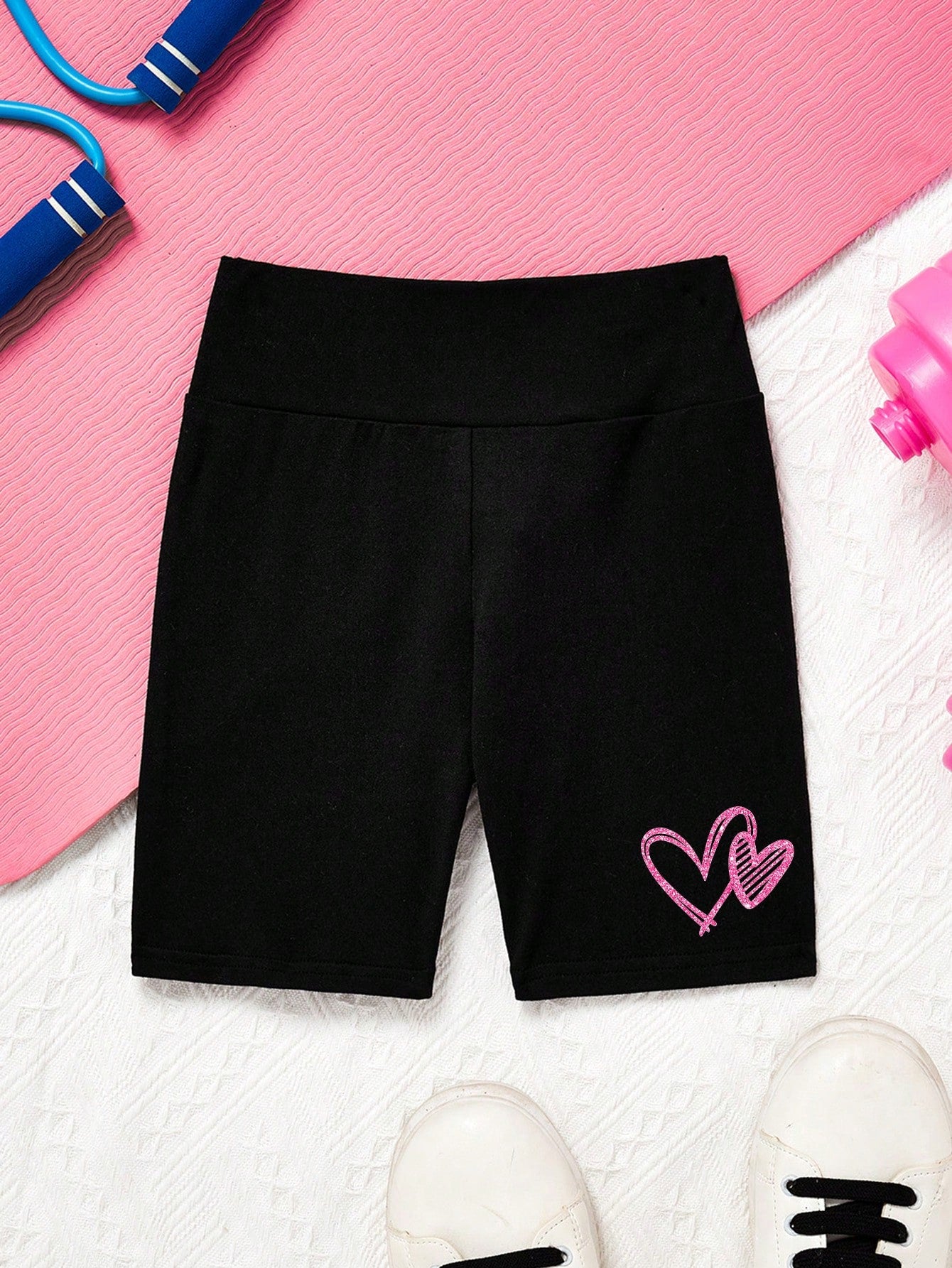 Young Girl's Casual Simple Heart Pattern Base Shorts Suitable For Spring And Summer