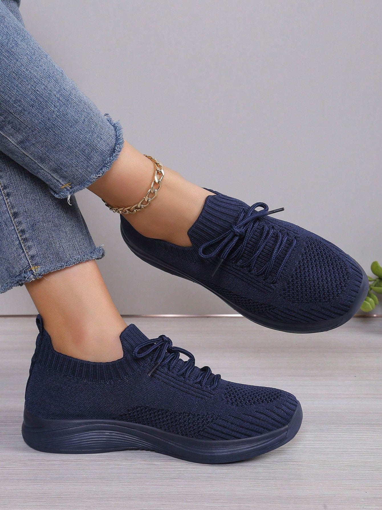 Stylish Comfortable Minimalist Eva Women's Athletic Shoes