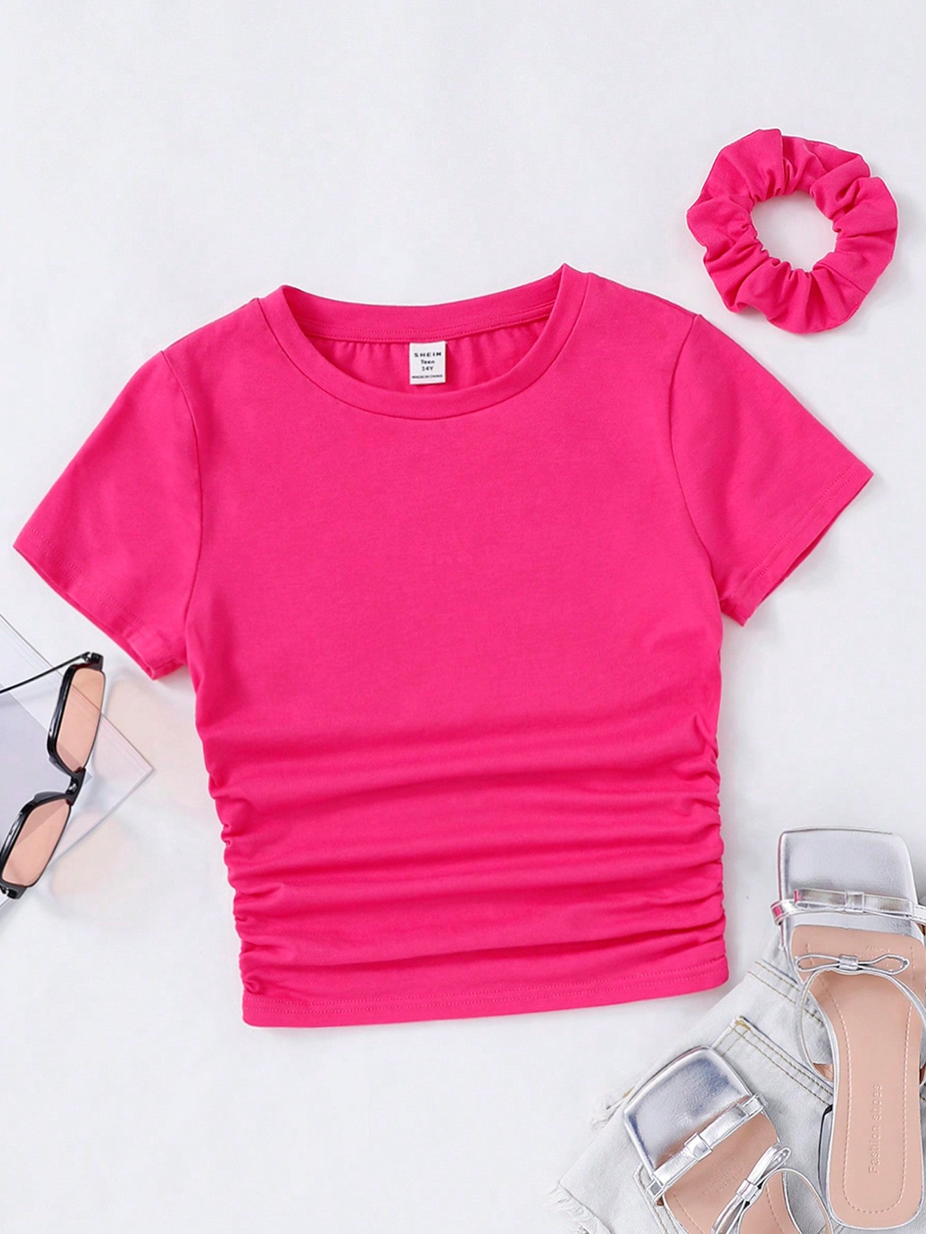 Teen Girl Knitted Solid Color Crinkled Short Sleeve T-Shirt With Round Neckline And One Hair Tie