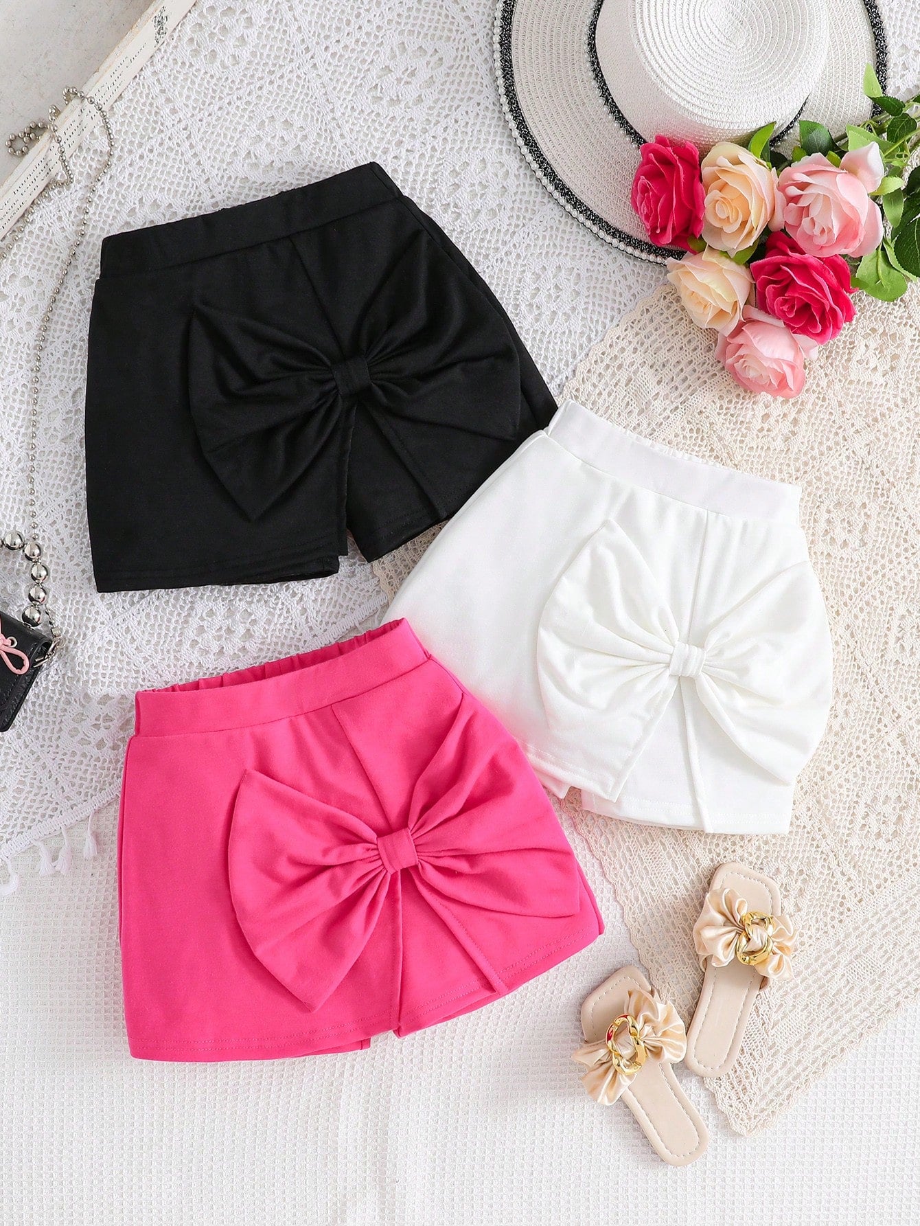 Young Girl 3pc Solid Color Butterfly Decoration Casual Shorts Set