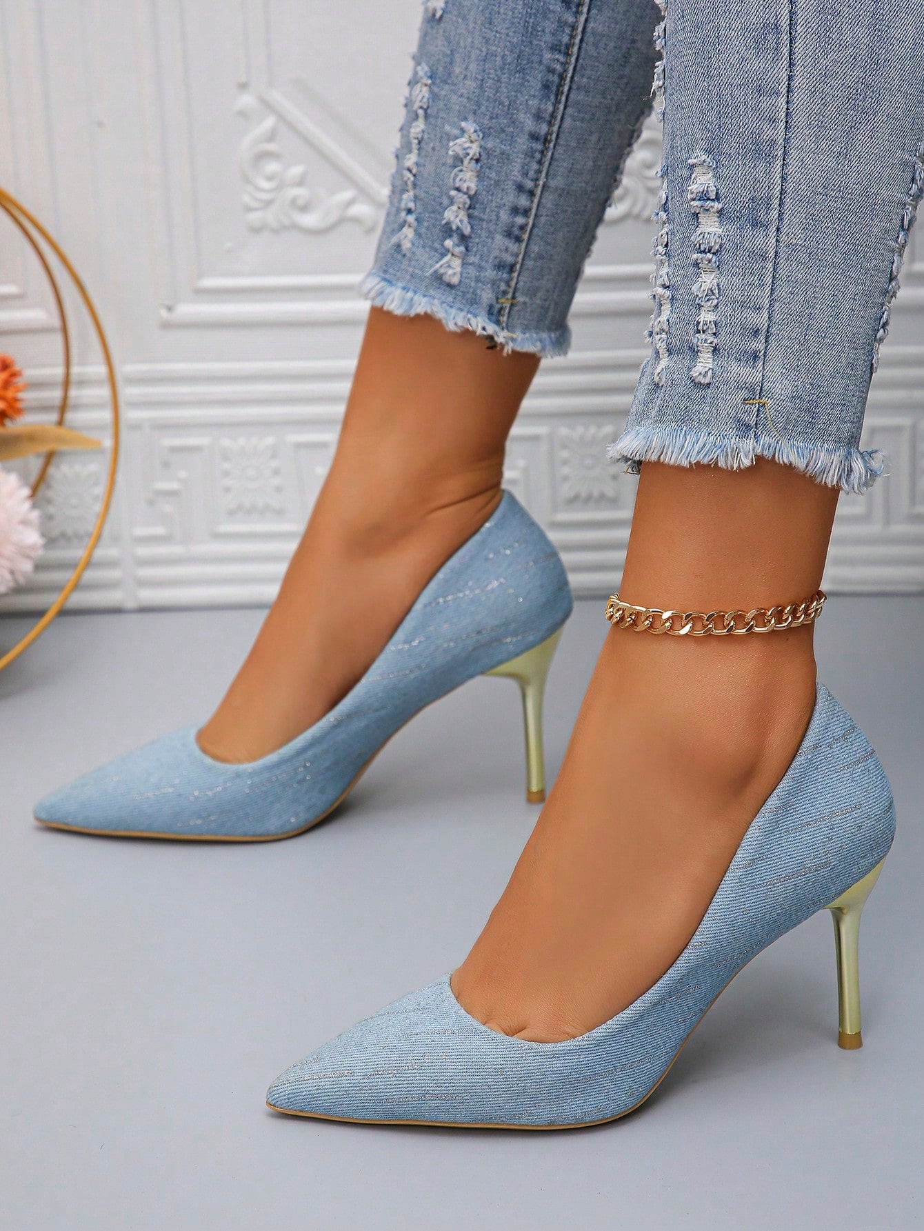 2023 New Style Pointed High Heels With Thin Heels, Comfortable For Work In Large Sizes, Gold-Colored Versatile Shoes With Sexy Shallow Mouth For Women