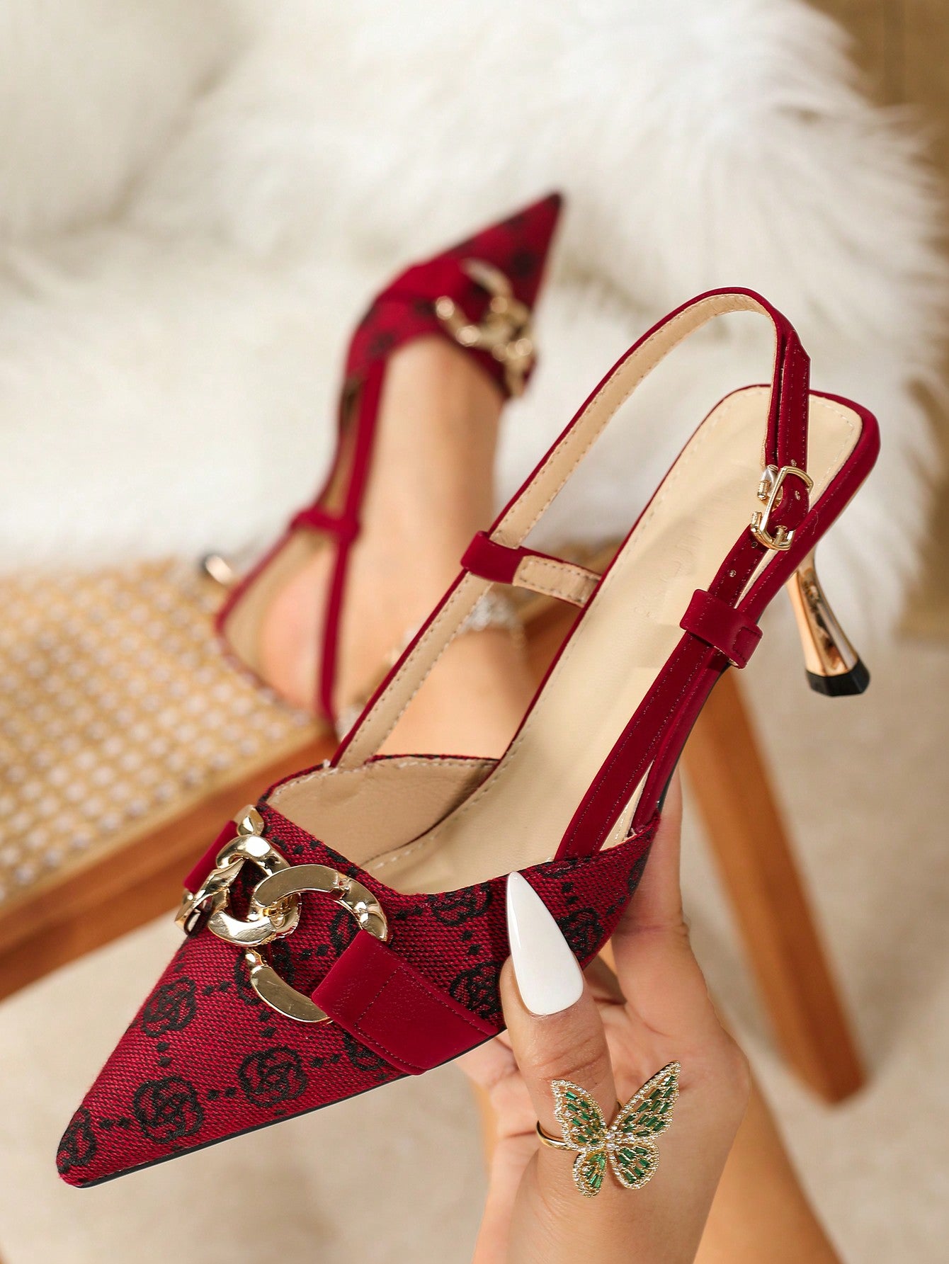 High Heel Pointed Toe Embroidery Fashionable Buckle Detail Stiletto Heel Backless Shoes