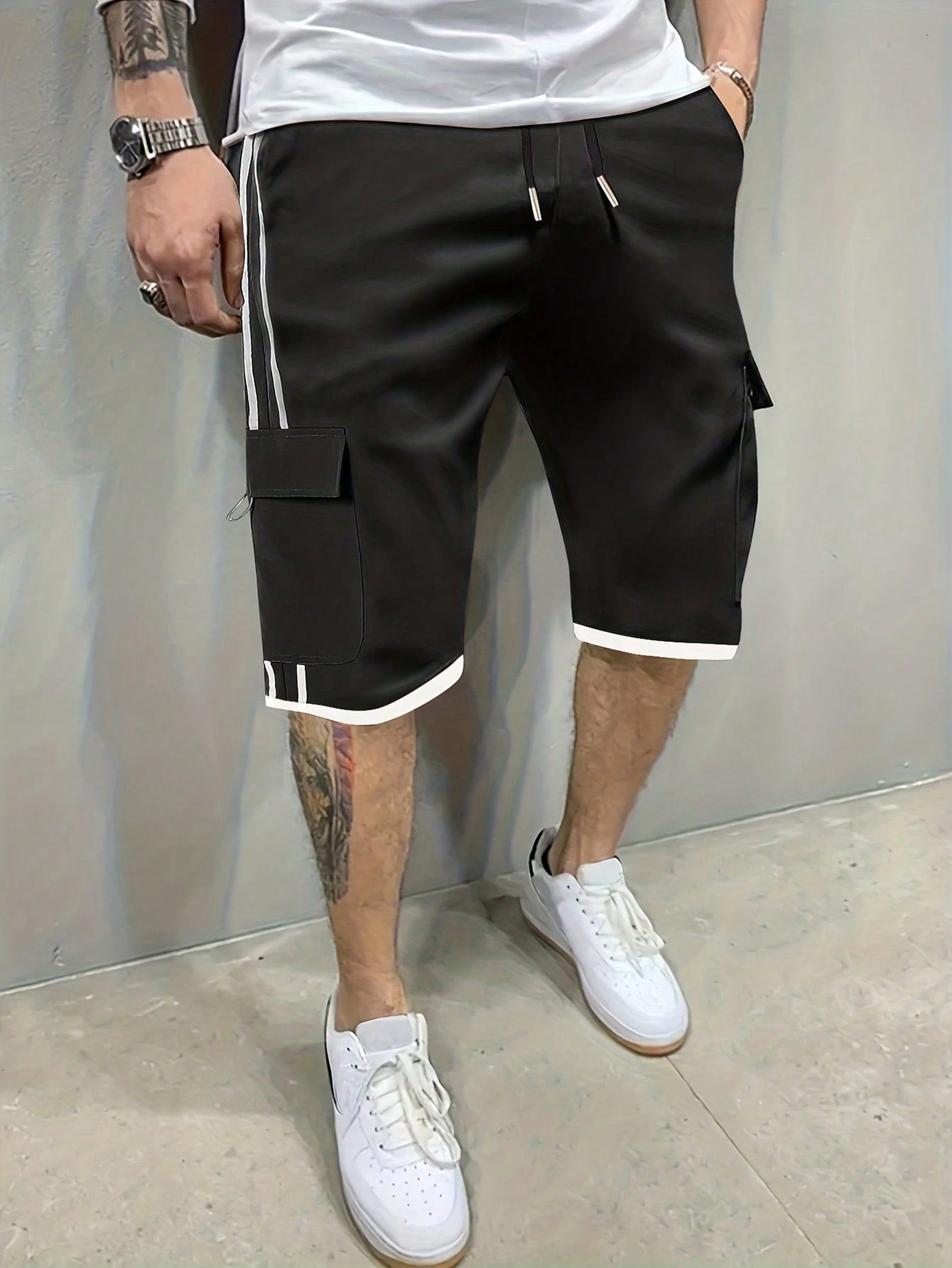 Men's Spring/Summer Casual Sporty Utility Shorts, Double Striped Design And Multi-Pocket Style