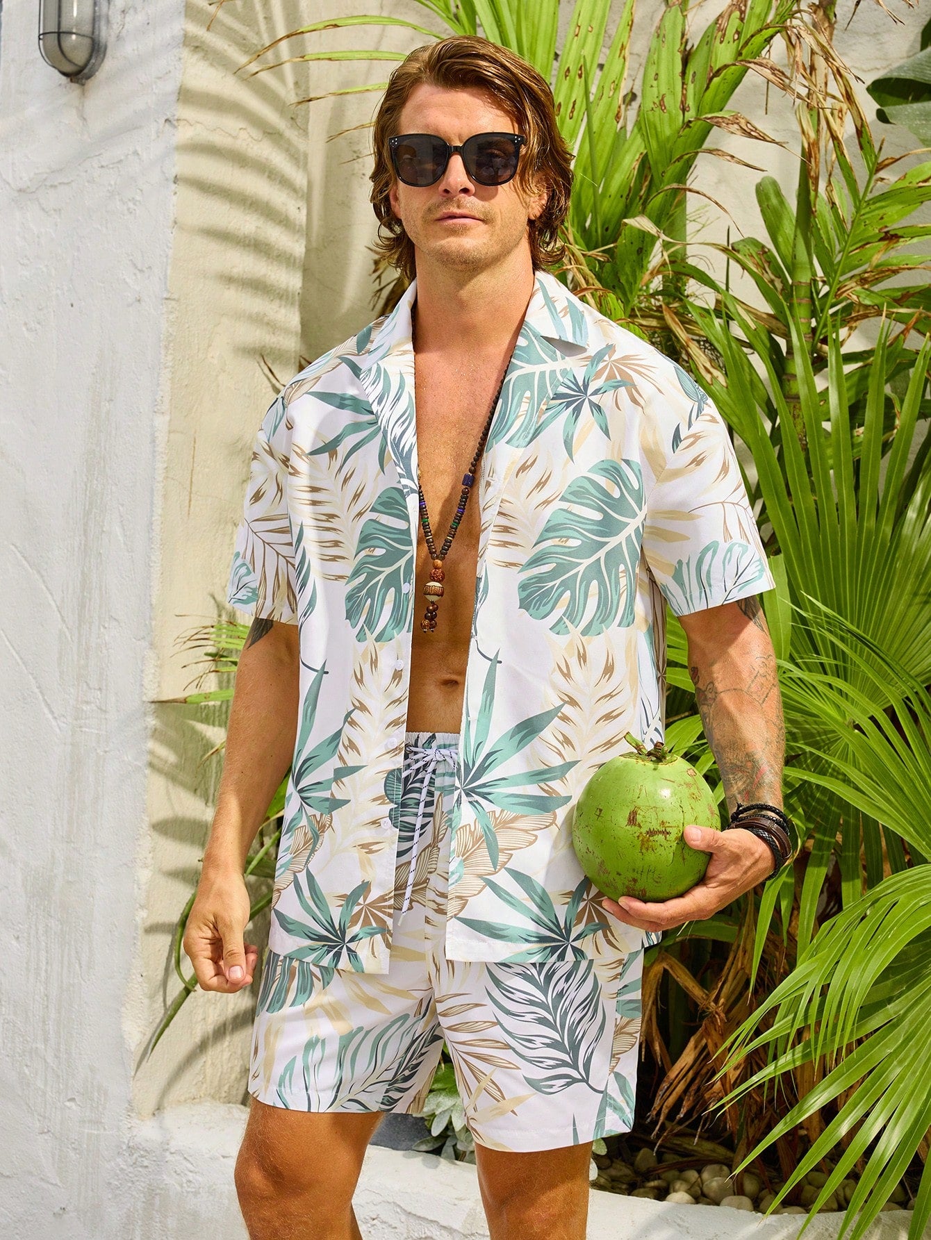 Men's Beach Set, Tree Leaf Print Short Sleeve Shirt And Shorts