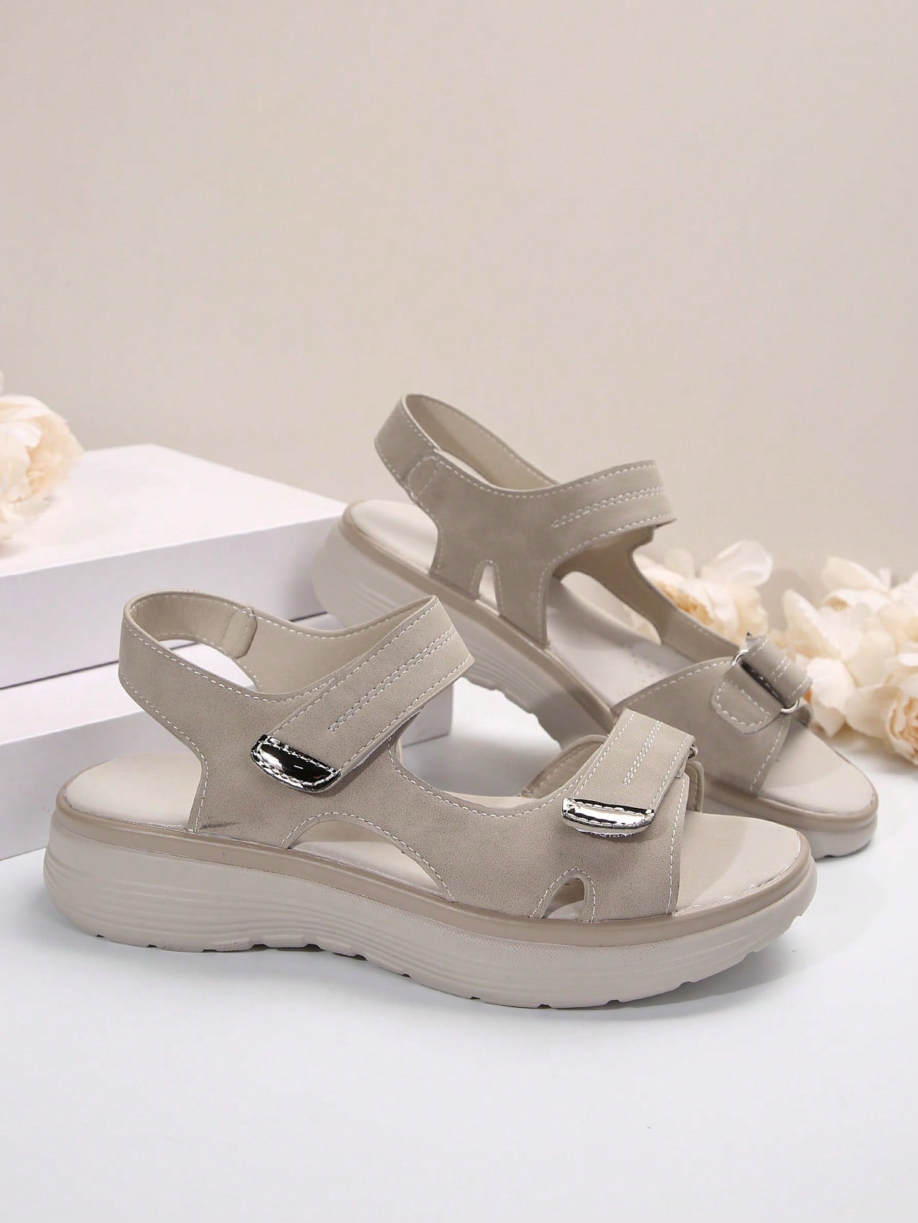 2024 New Summer Fashionable Casual Sandals For Women, Sporty Style, Wedge Heel, Lightweight, Hook Amd Loop Closure, Plus Size