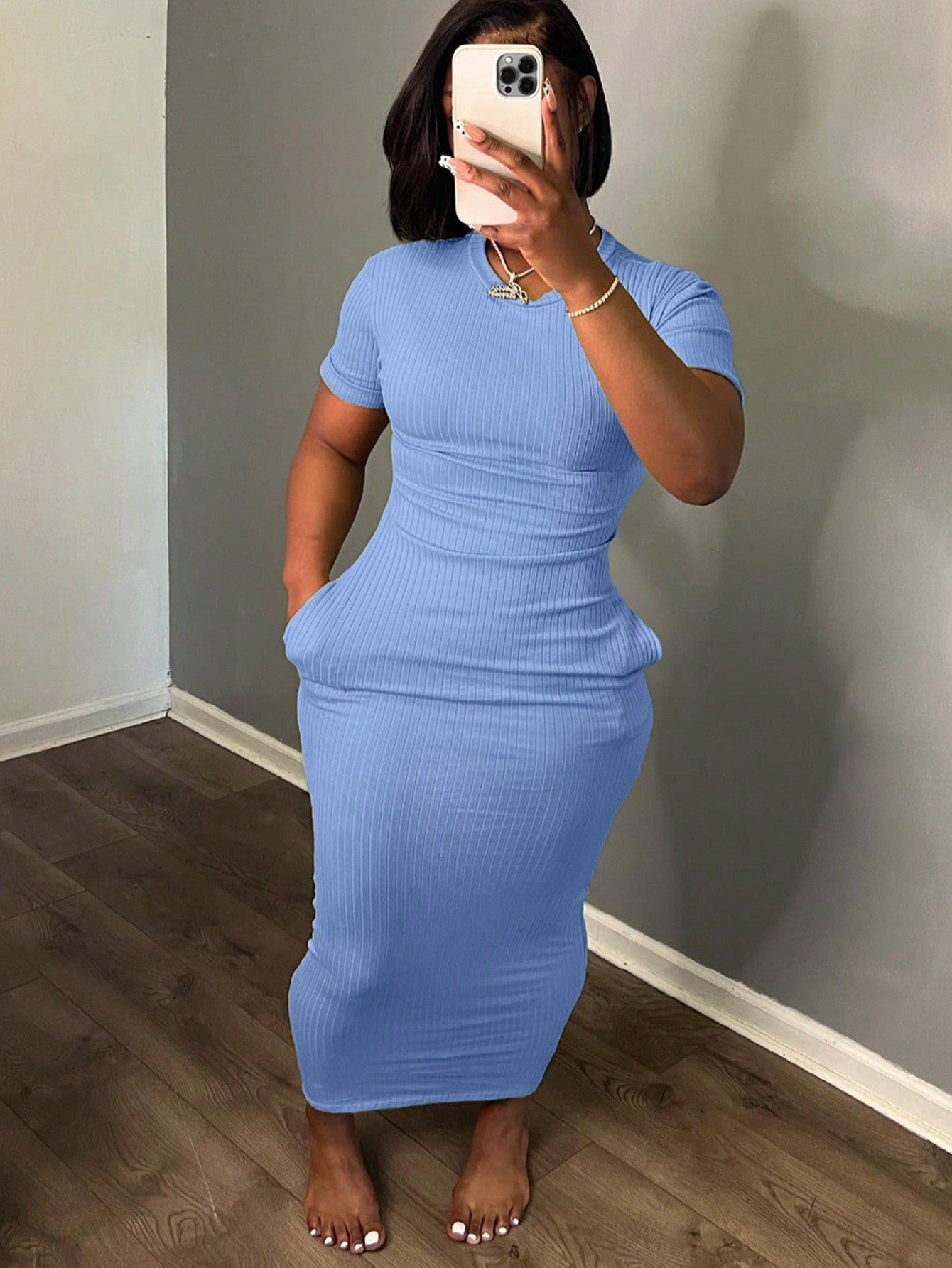 Women's Simple Solid Color Short Sleeve Dress