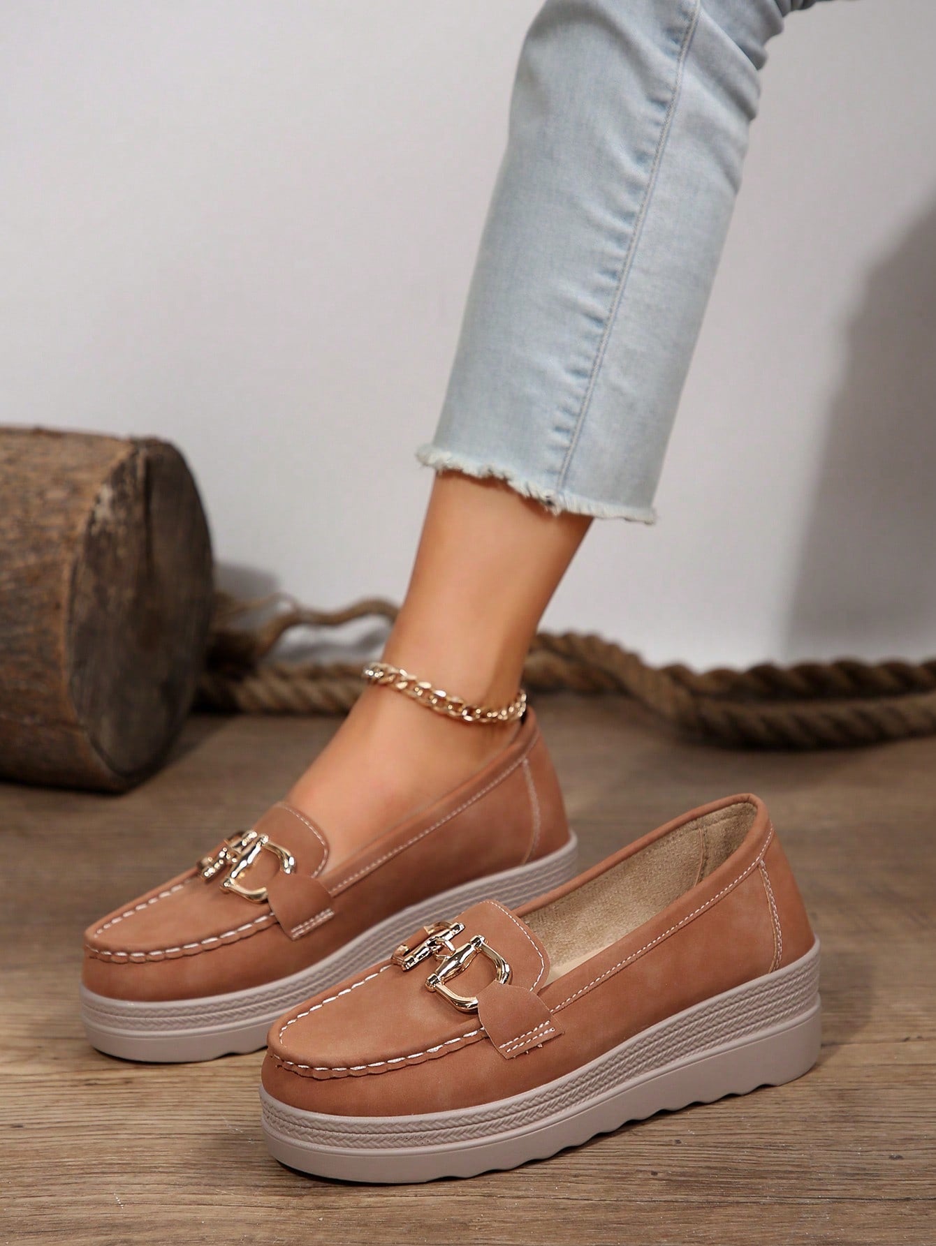 Summer Hollow Out Leather Shoes For Middle-Aged And Elderly Women, Soft Wedge Heel Loafers