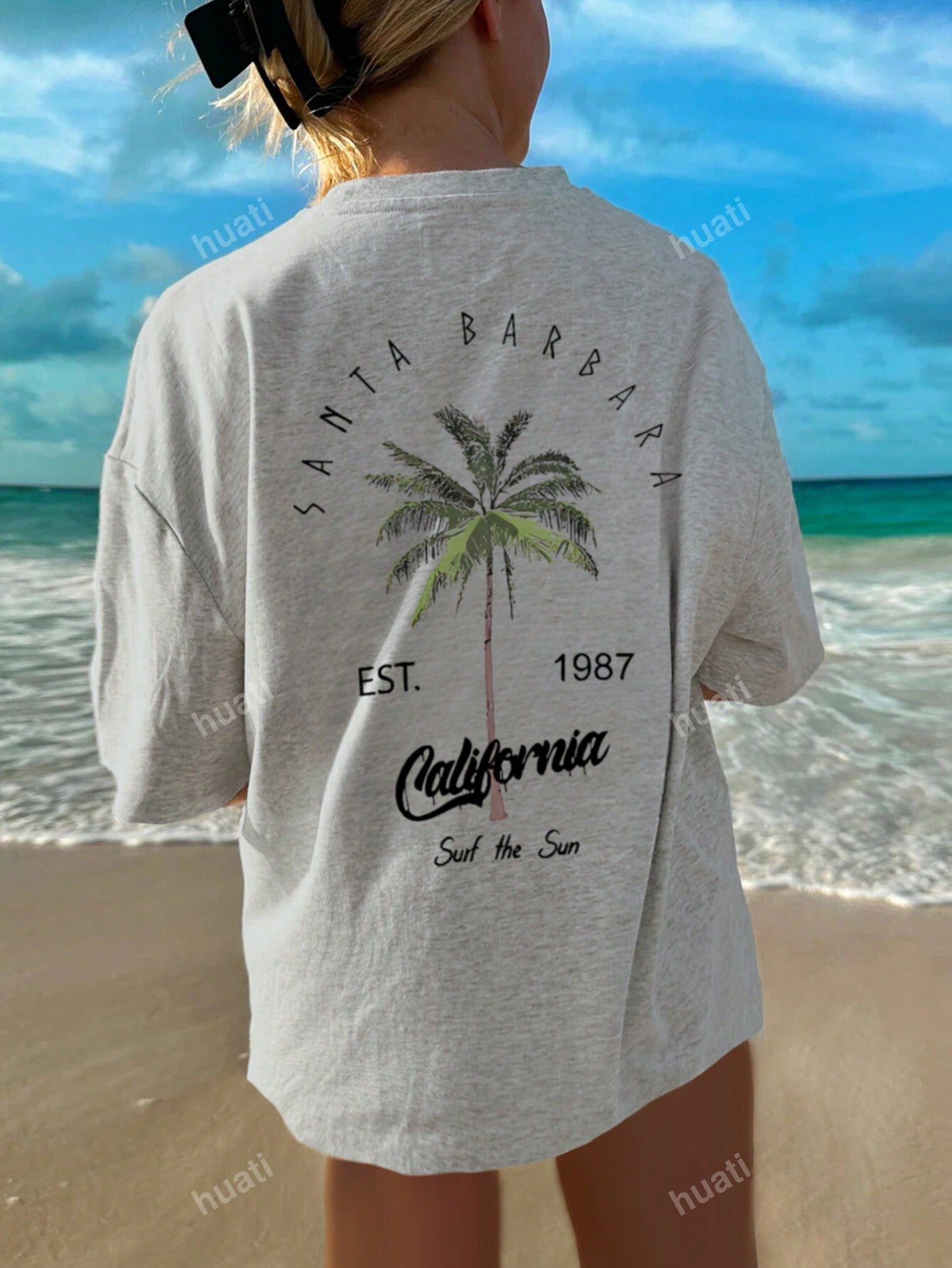 Women's Coconut Tree & Letter Print Drop Shoulder T-Shirt