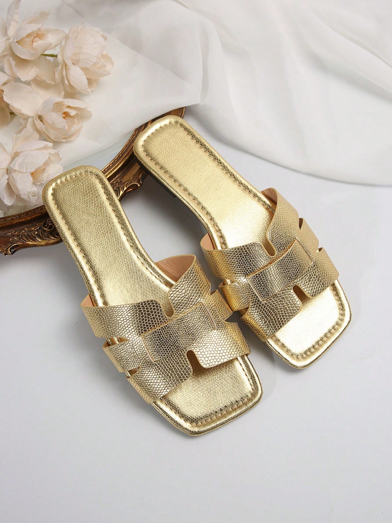 Women Snakeskin Embossed Flat Sandals, Elegant Slide Sandals For Outdoor