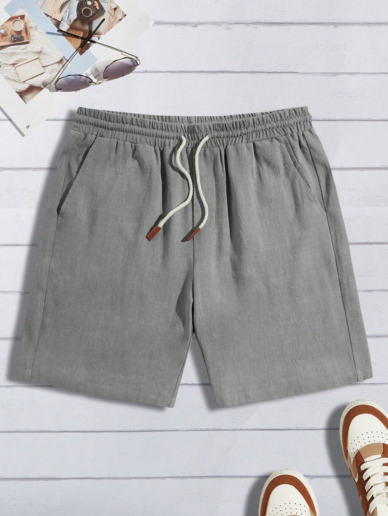 Men Drawstring Waist Shorts