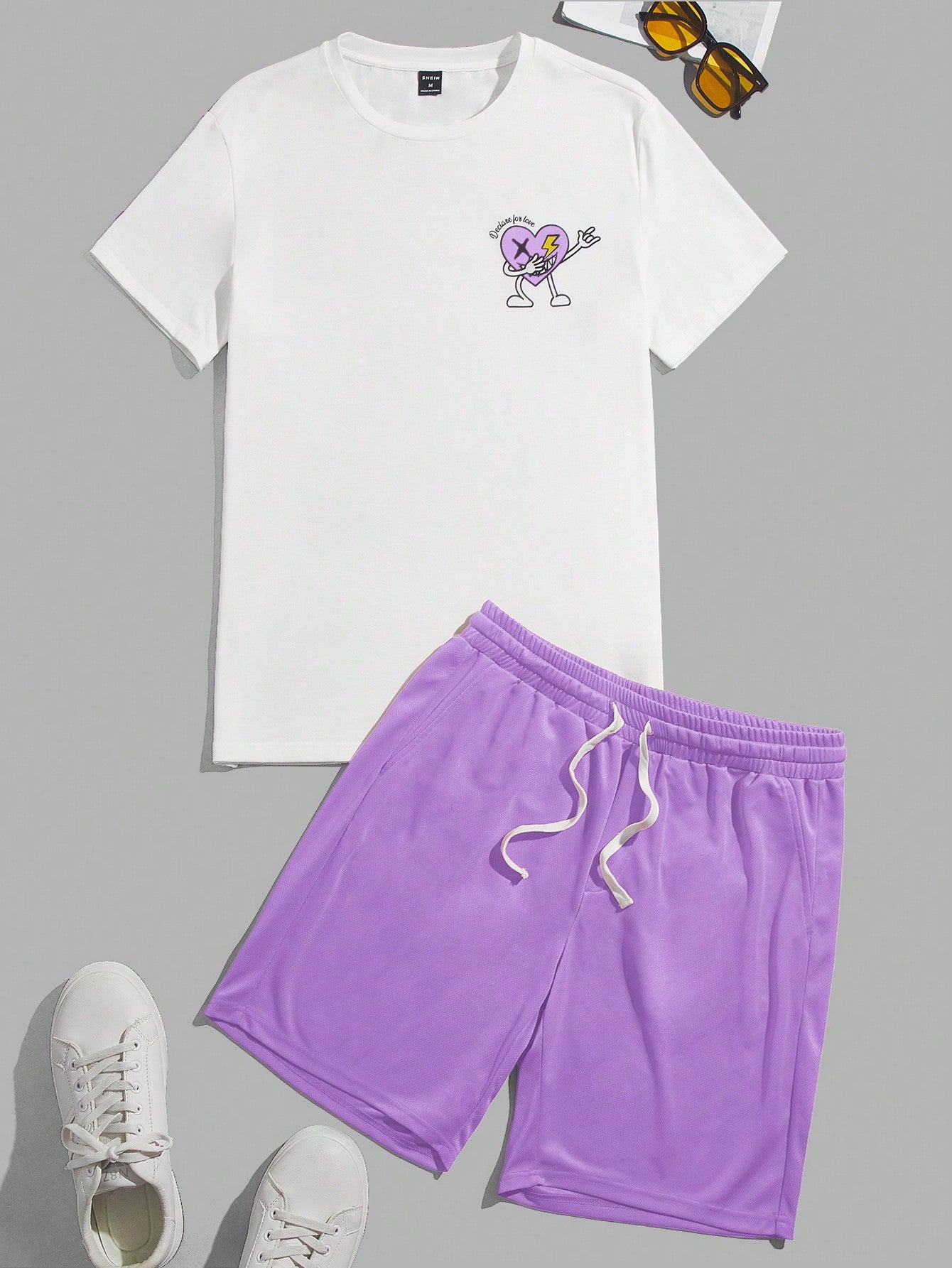 Men's Cartoon Printed T-Shirt And Solid Color Shorts Set