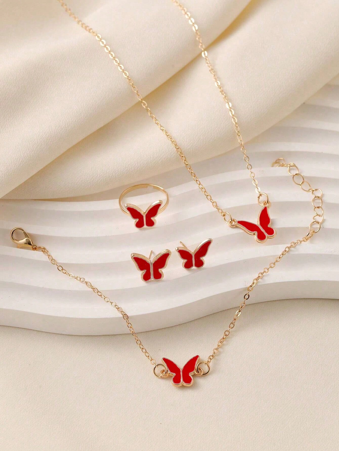 4pcs/Set European And American Style Fashionable Oil Drip Black Butterfly Necklace, Earrings, Ring, Bracelet