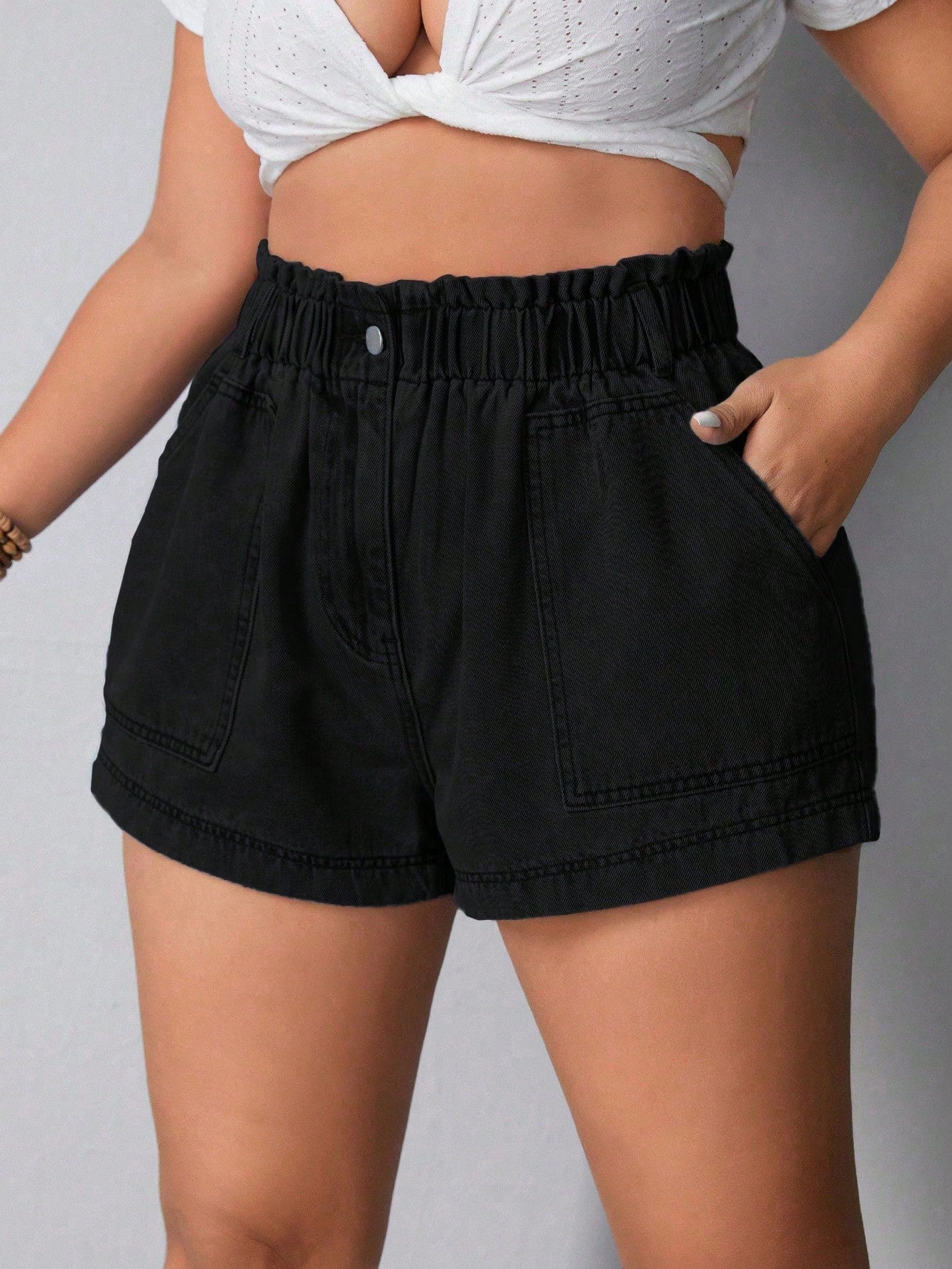 Plus Size Elastic Waist Slanted Pocket Cuffed Denim Shorts