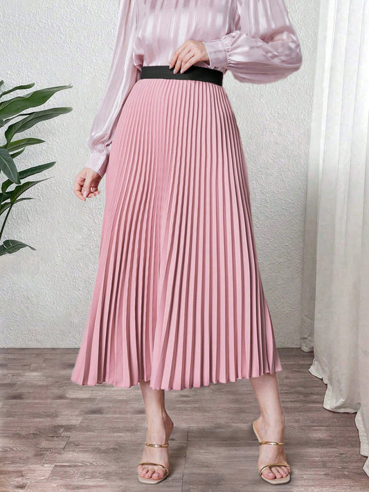 Contrast Color High-Waist Pleated Skirt