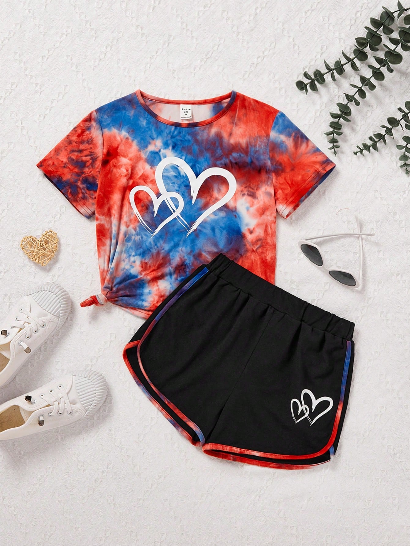 Tween Girl's Knitted Tie-Dye Heart Printed T-Shirt + Color-Block Shorts Vacation Casual Sets